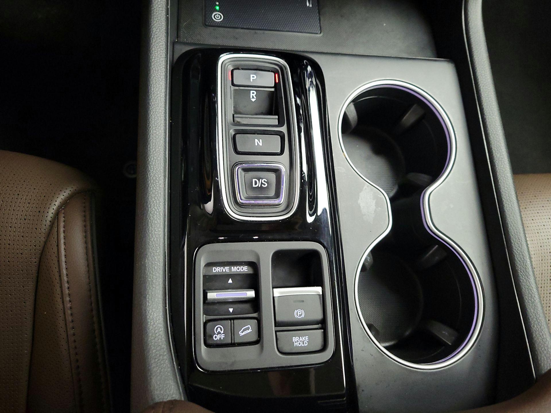 Thumbnail: 2024 Honda Pilot - 18