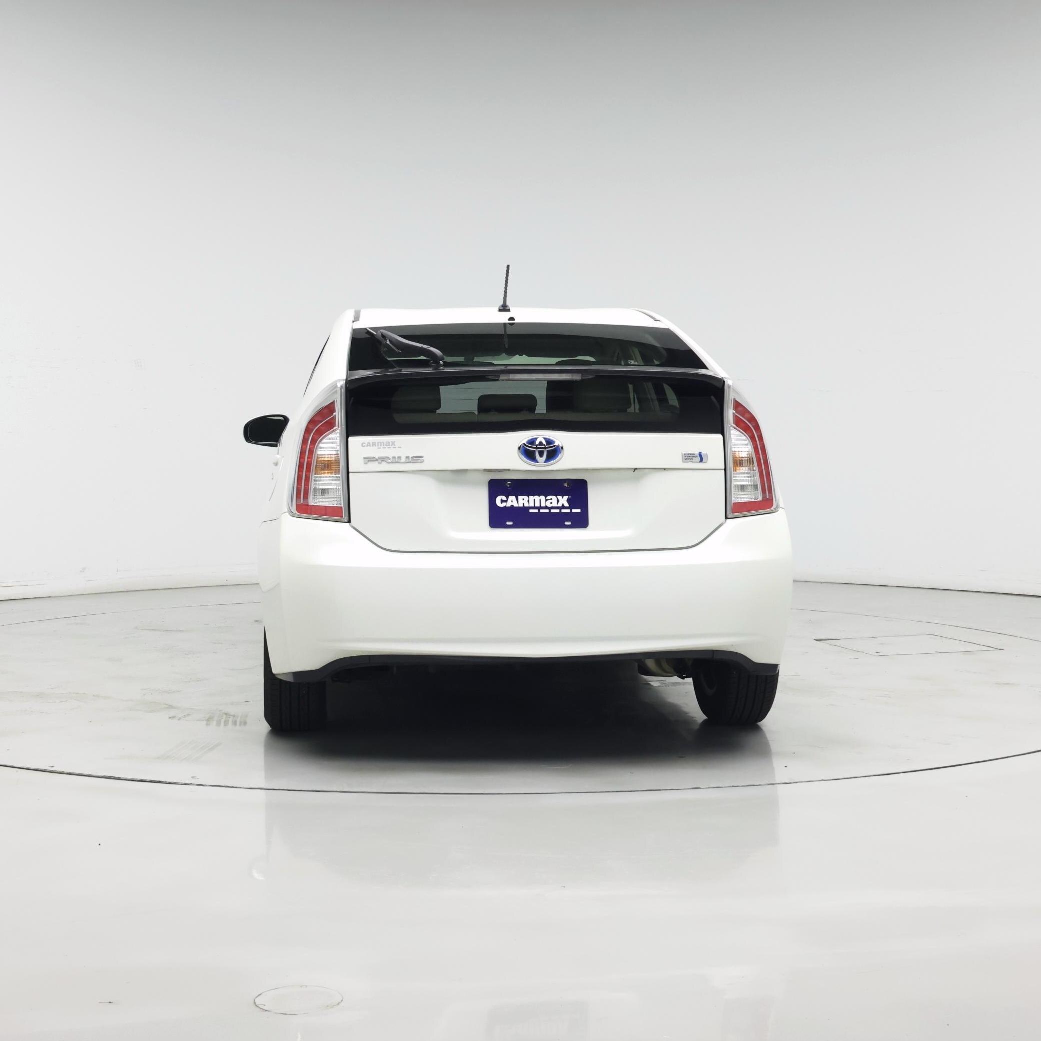 Thumbnail: 2014 Toyota Prius - 6