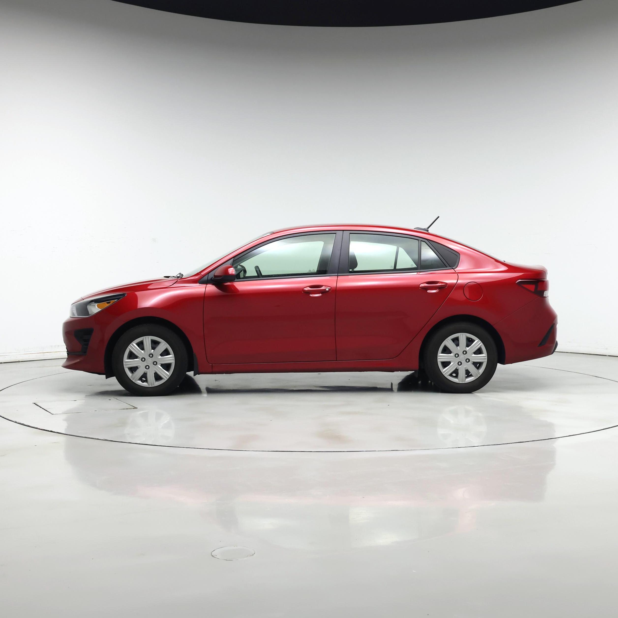 Thumbnail: 2022 Kia Rio - 3