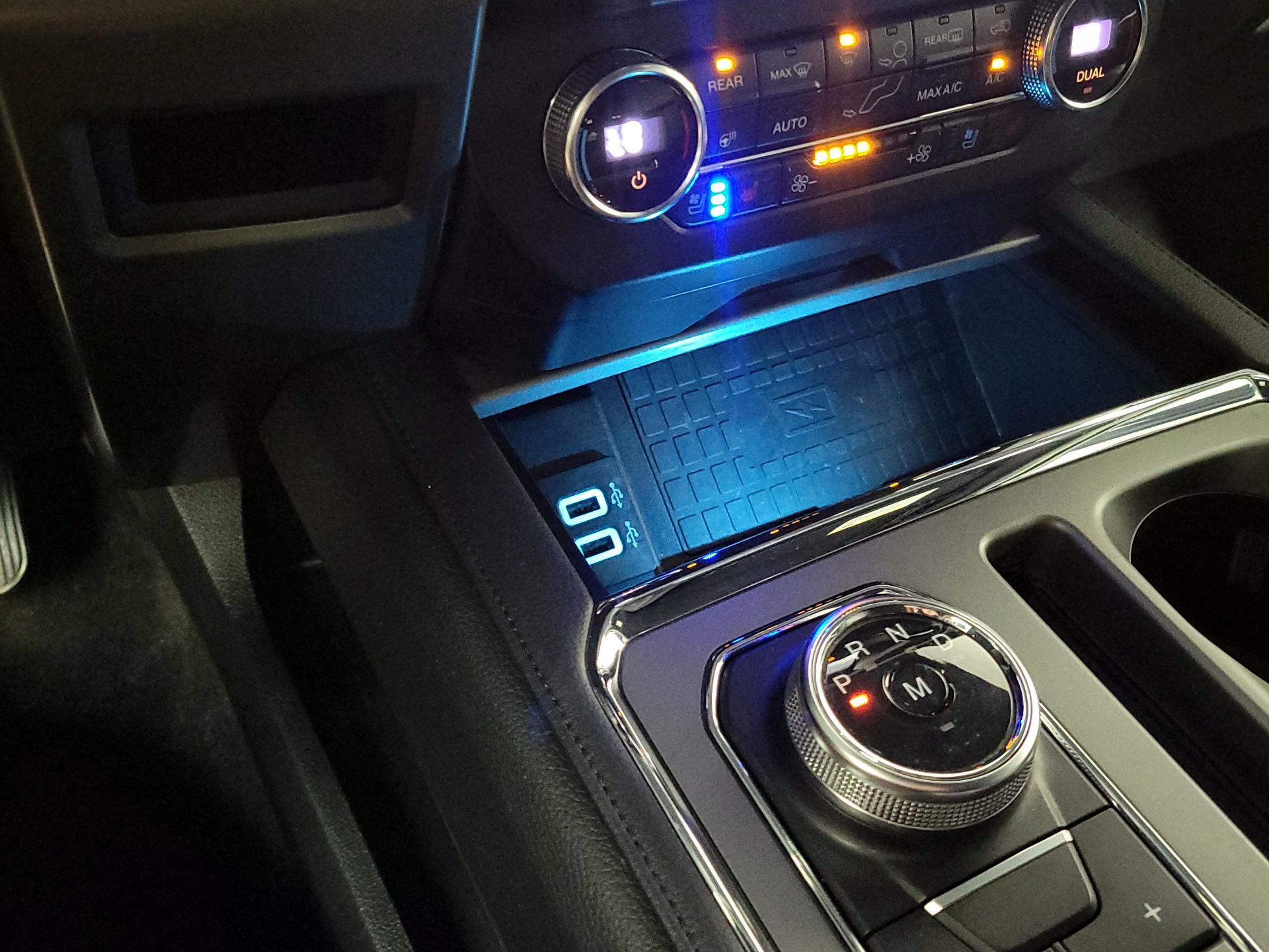 Thumbnail: 2019 Ford Expedition - 18