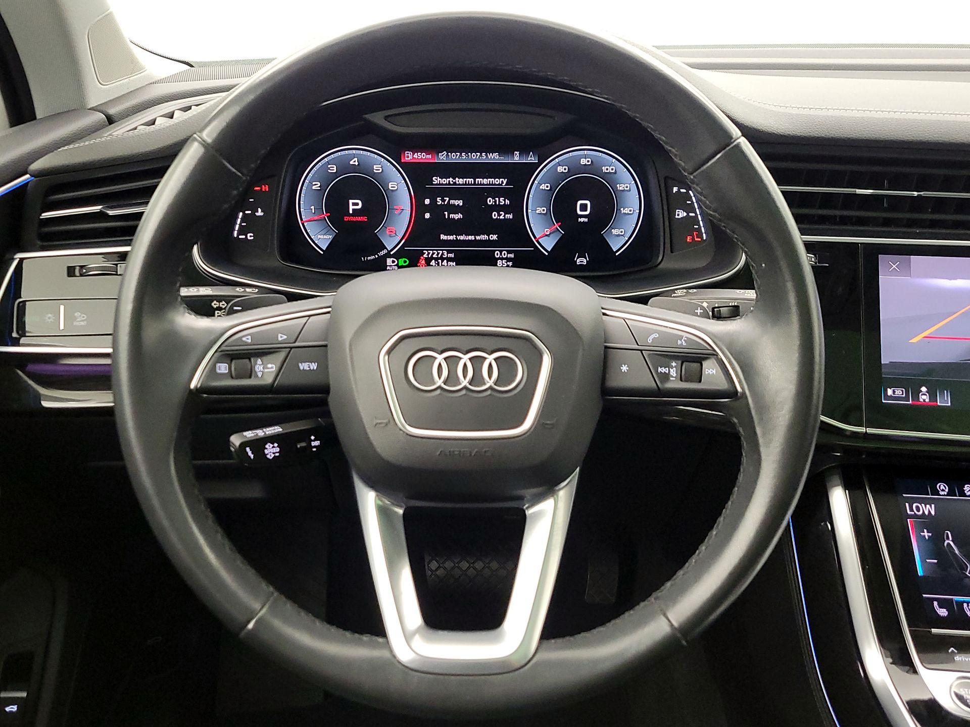 Thumbnail: 2023 Audi Q7 - 10