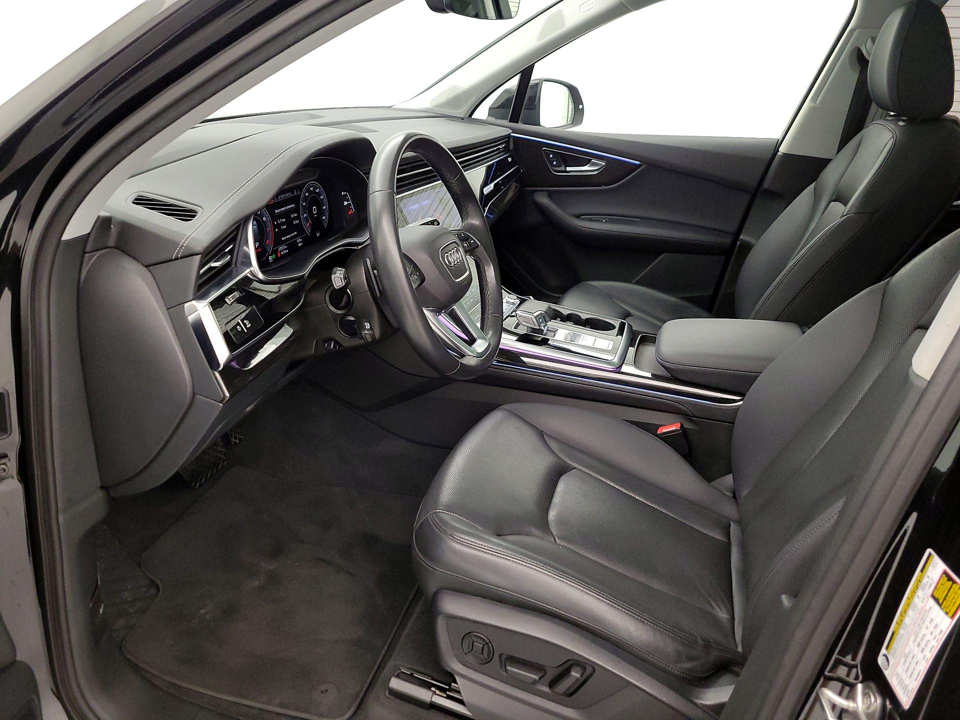 Thumbnail: 2023 Audi Q7 - 11