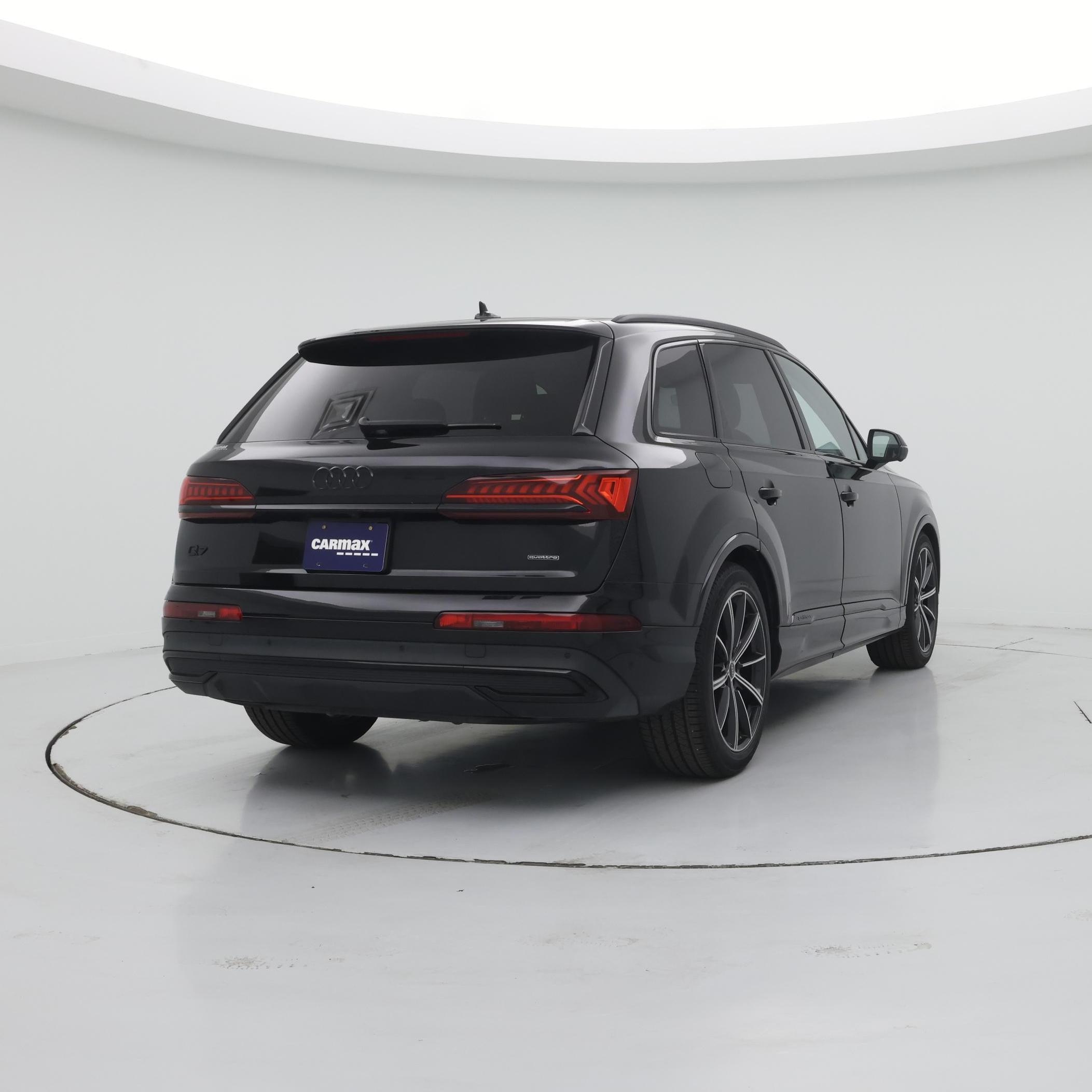 Thumbnail: 2023 Audi Q7 - 8