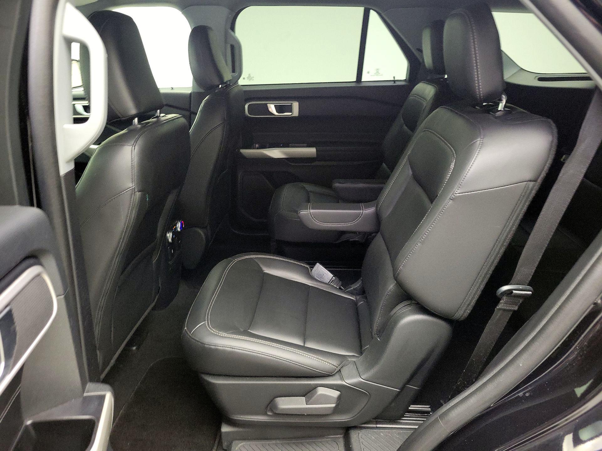 Thumbnail: 2022 Ford Explorer - 20
