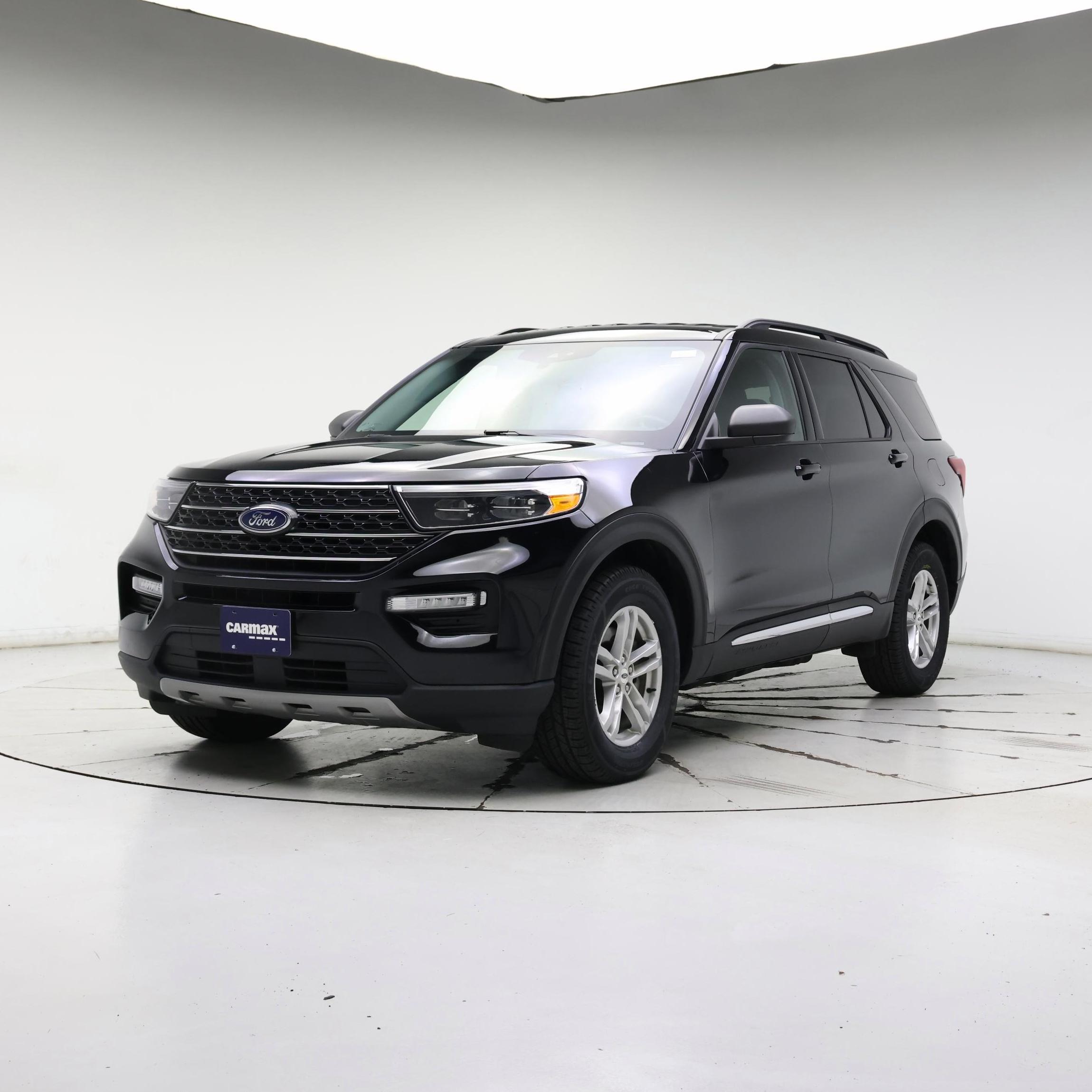 Thumbnail: 2022 Ford Explorer - 4