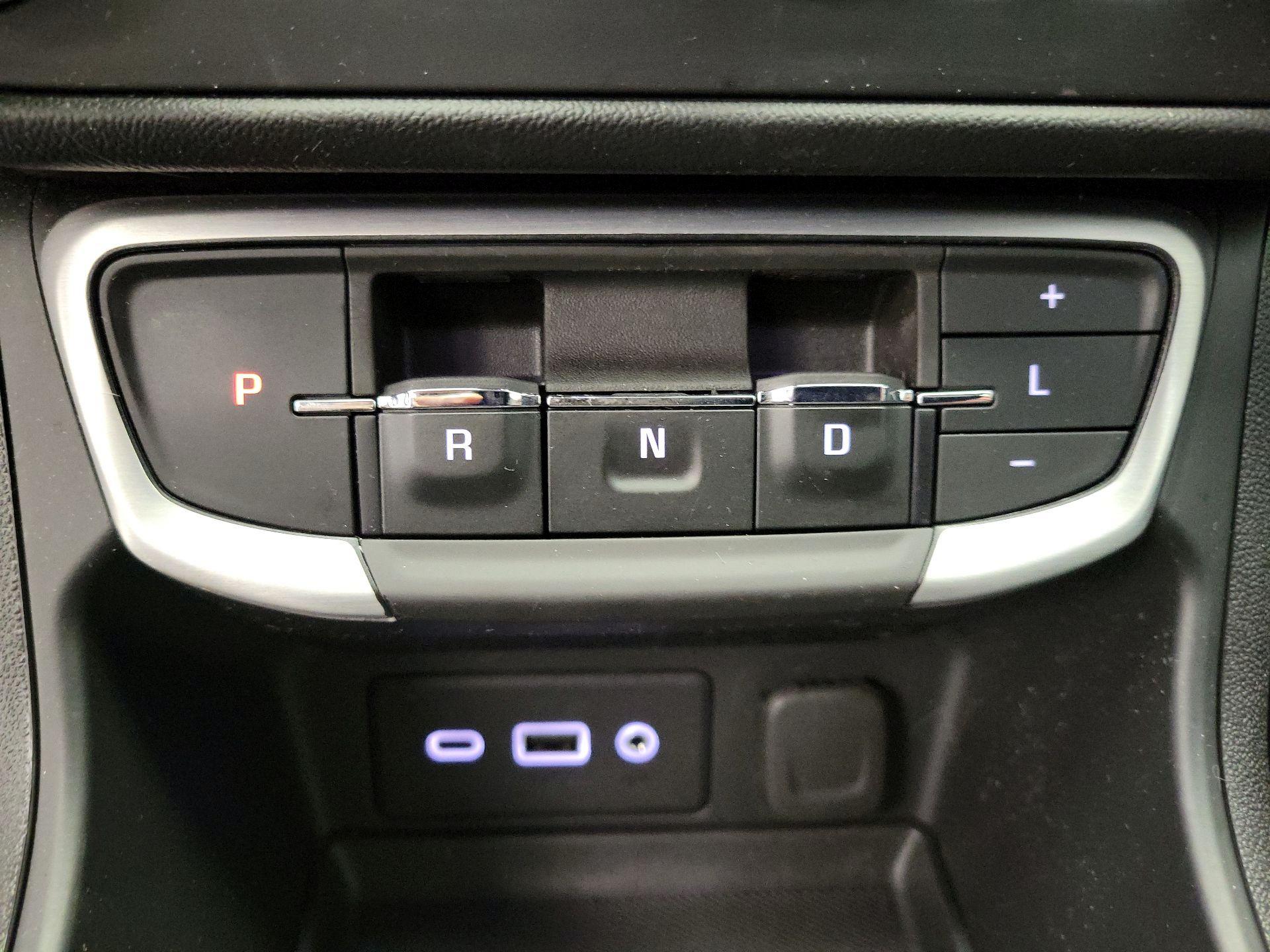 Thumbnail: 2023 GMC Terrain - 16