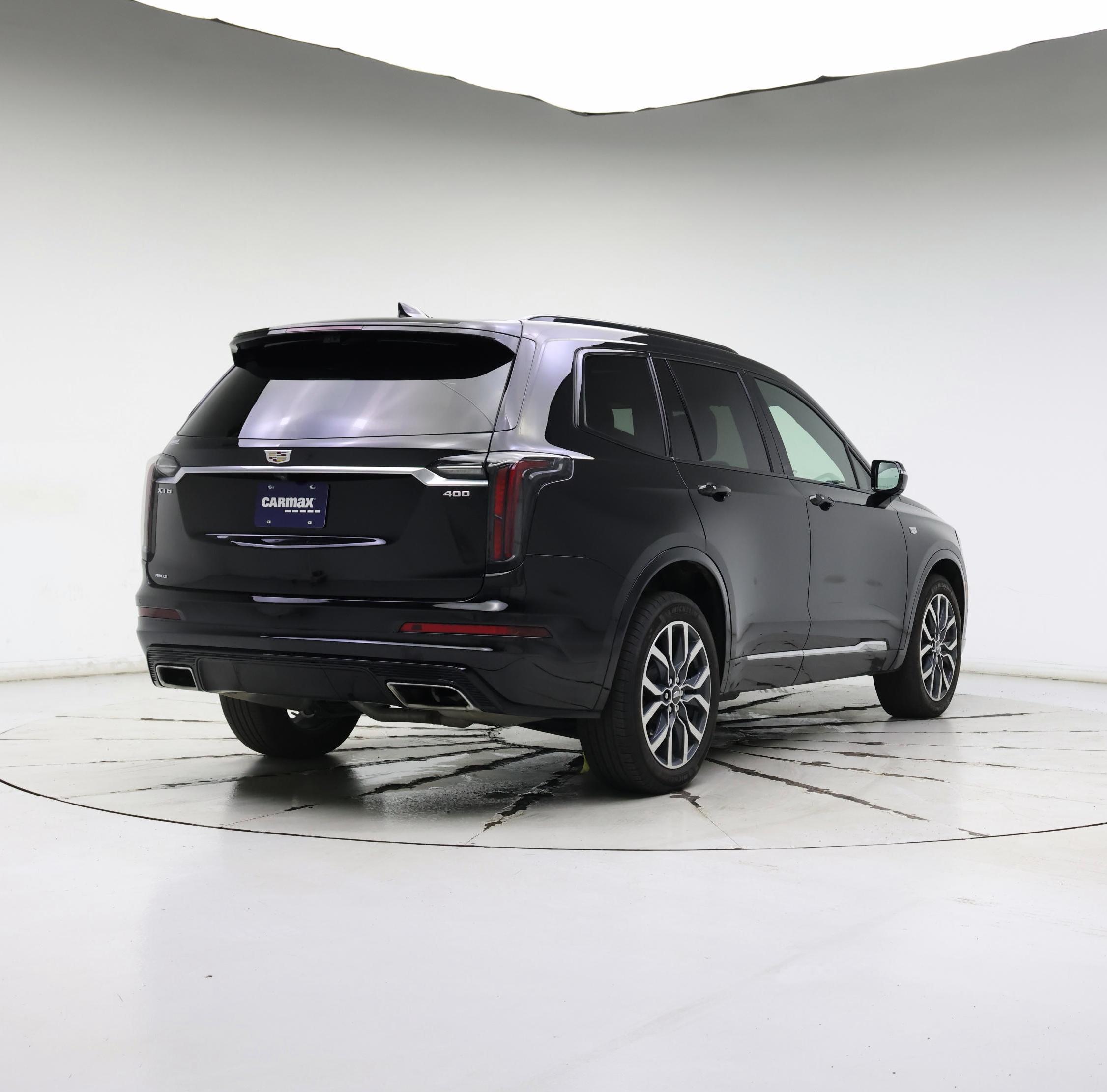 Thumbnail: 2023 Cadillac XT6 - 8