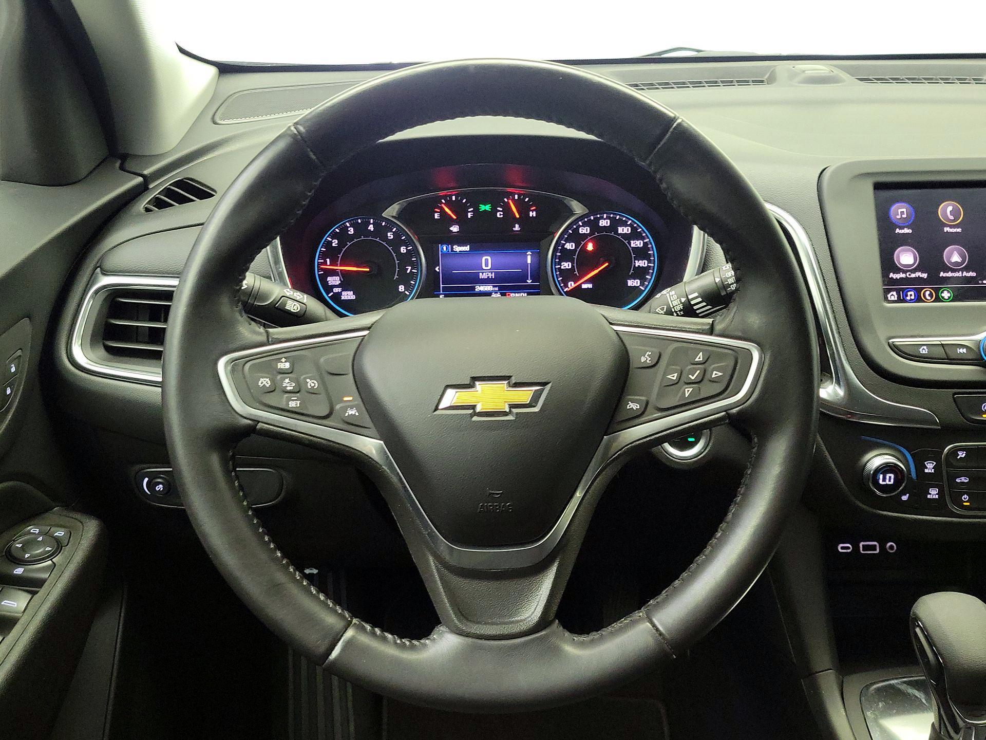 Thumbnail: 2022 Chevrolet Equinox - 10