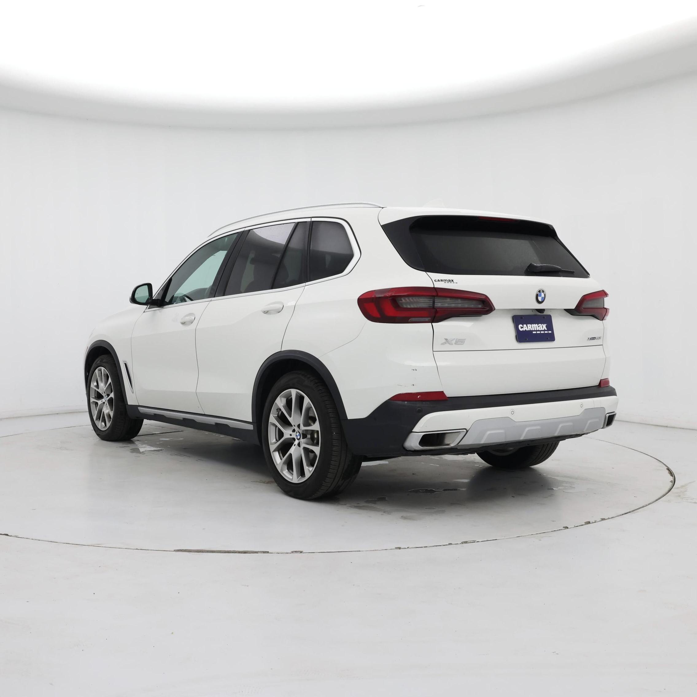Thumbnail: 2021 BMW X5 - 2