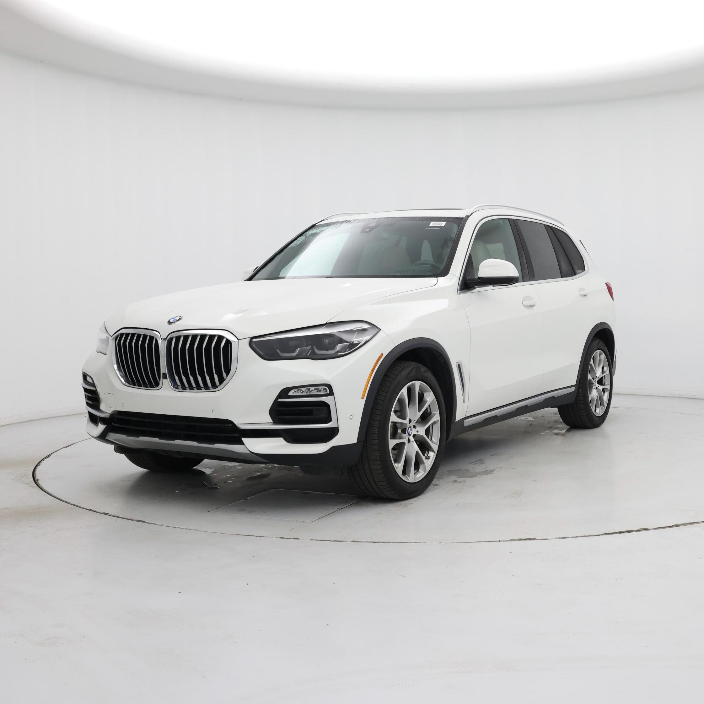 Thumbnail: 2021 BMW X5 - 4
