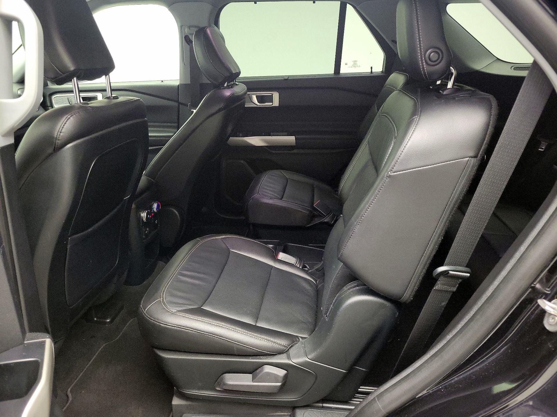 Thumbnail: 2020 Ford Explorer - 20