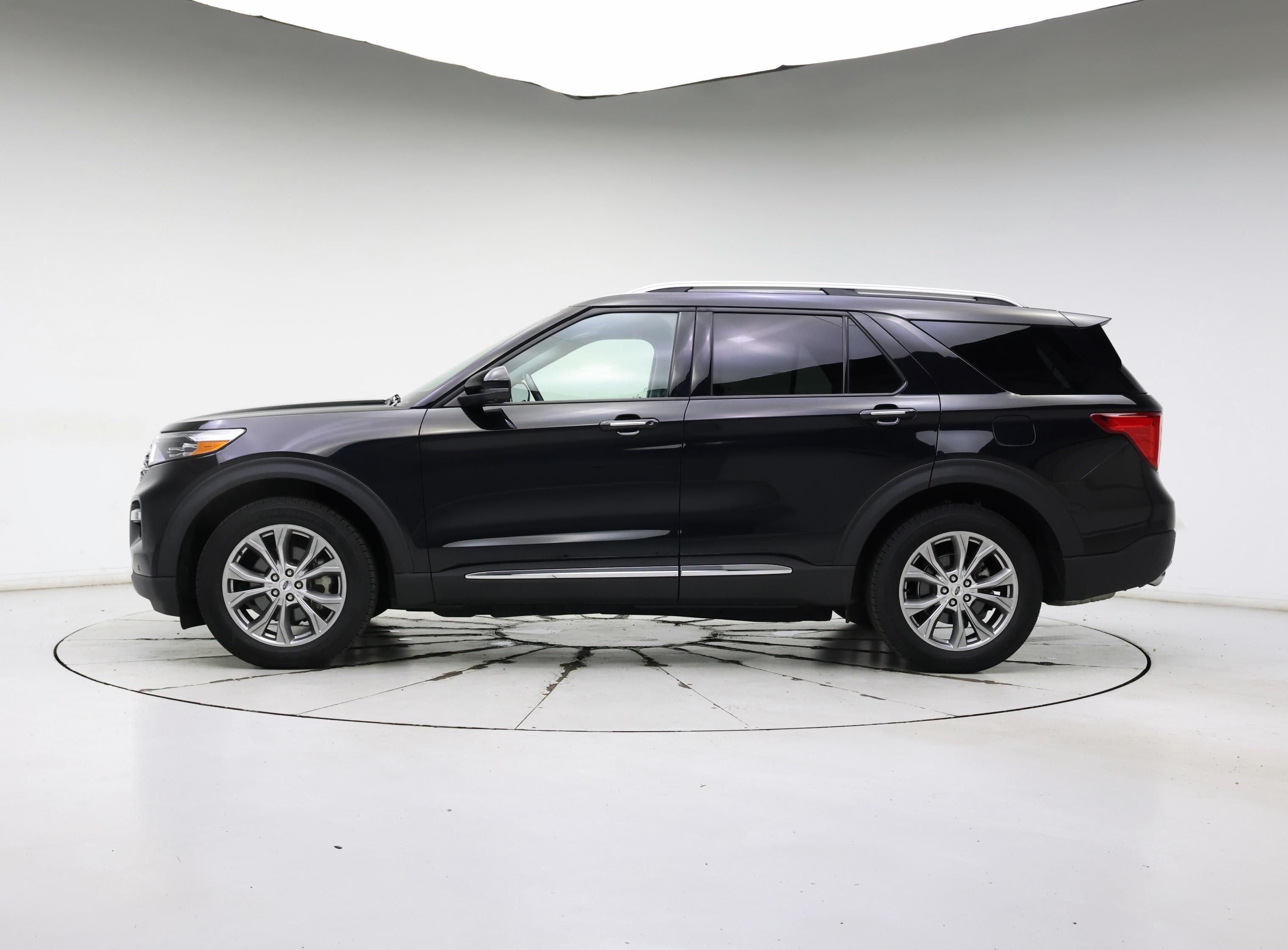 Thumbnail: 2020 Ford Explorer - 3