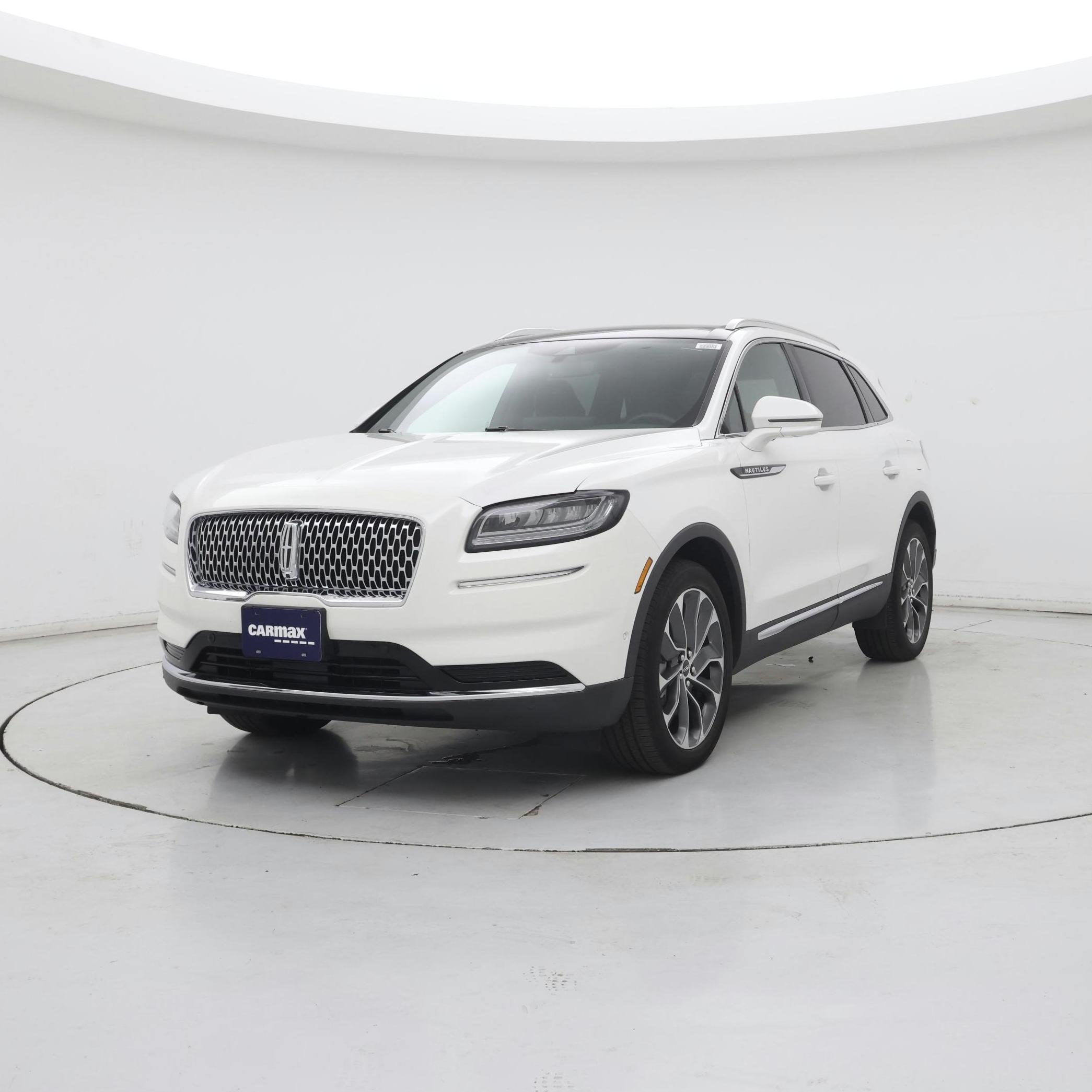 Thumbnail: 2022 Lincoln Nautilus - 4