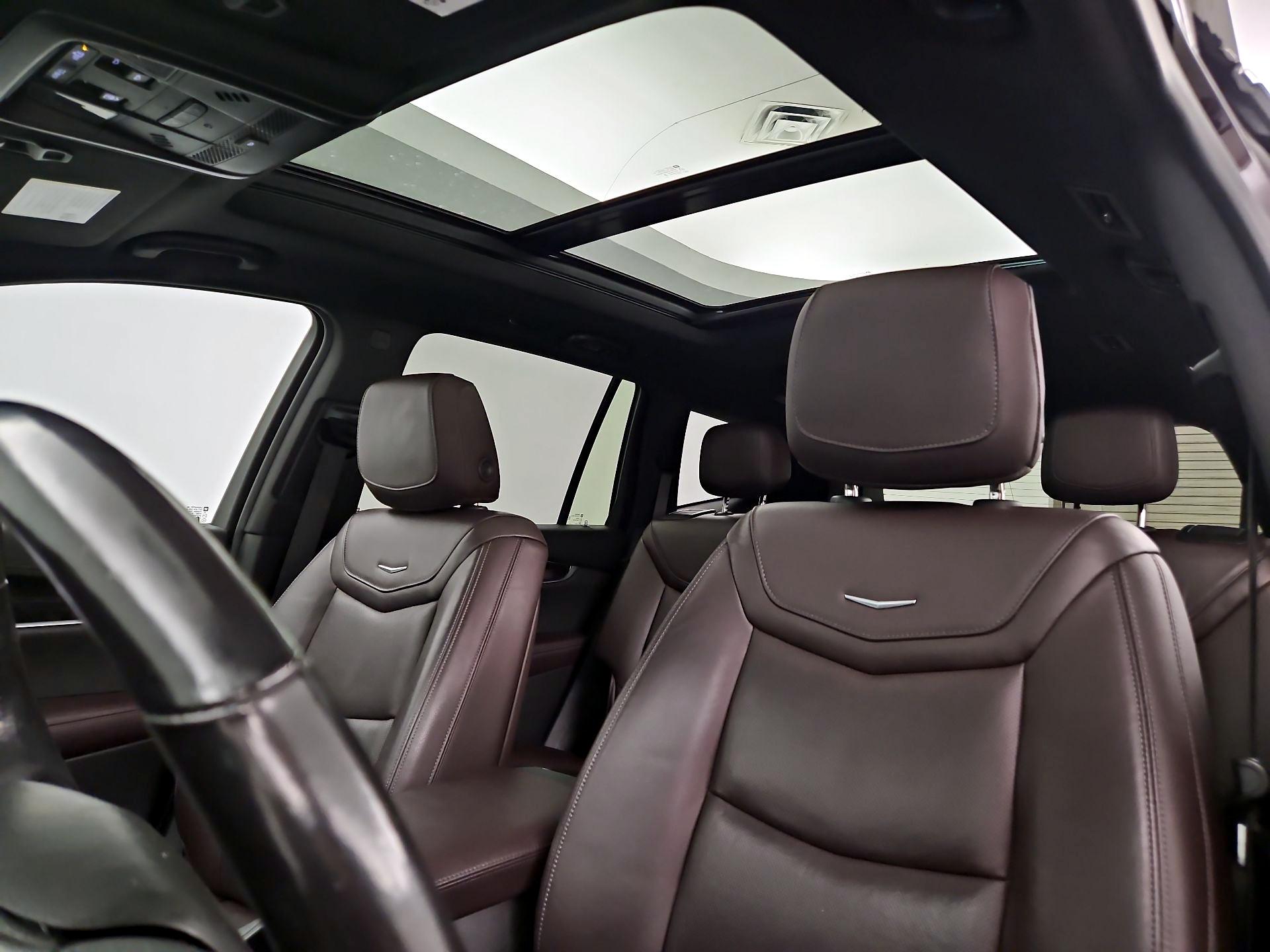 Thumbnail: 2020 Cadillac XT6 - 20