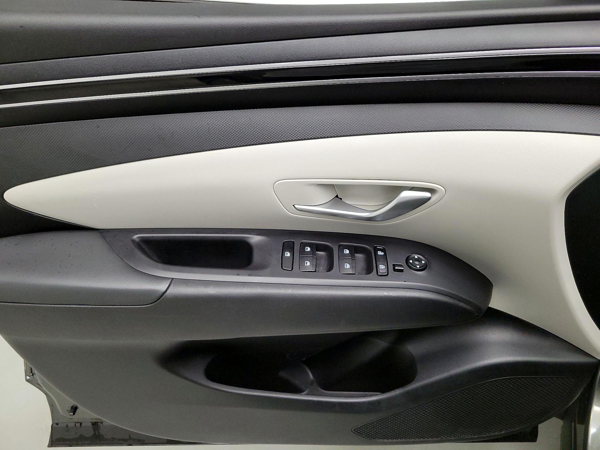 Thumbnail: 2023 Hyundai Tucson - 12