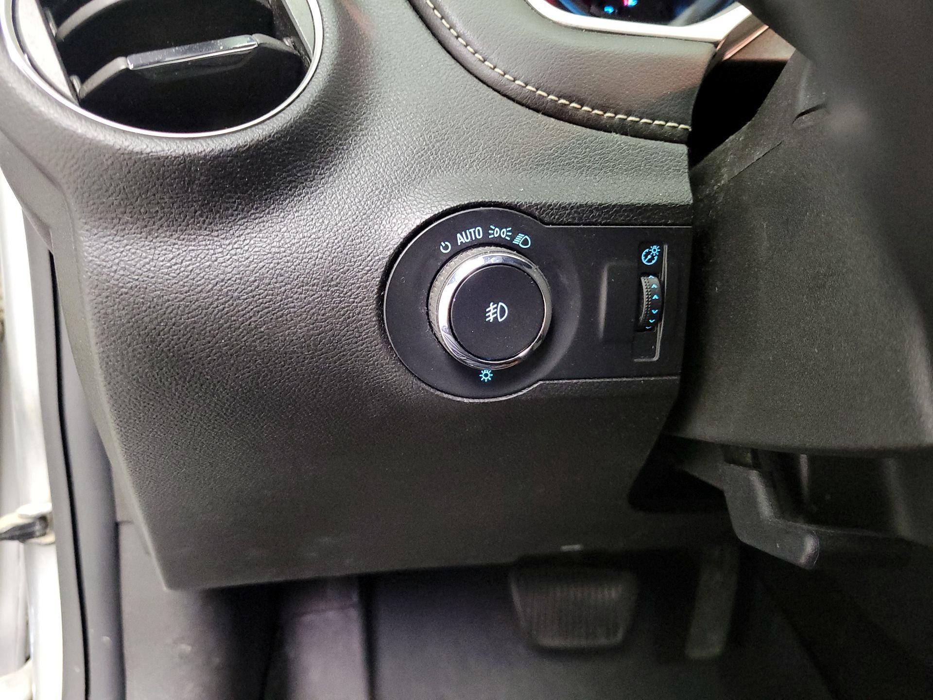 Thumbnail: 2014 Chevrolet Camaro - 13