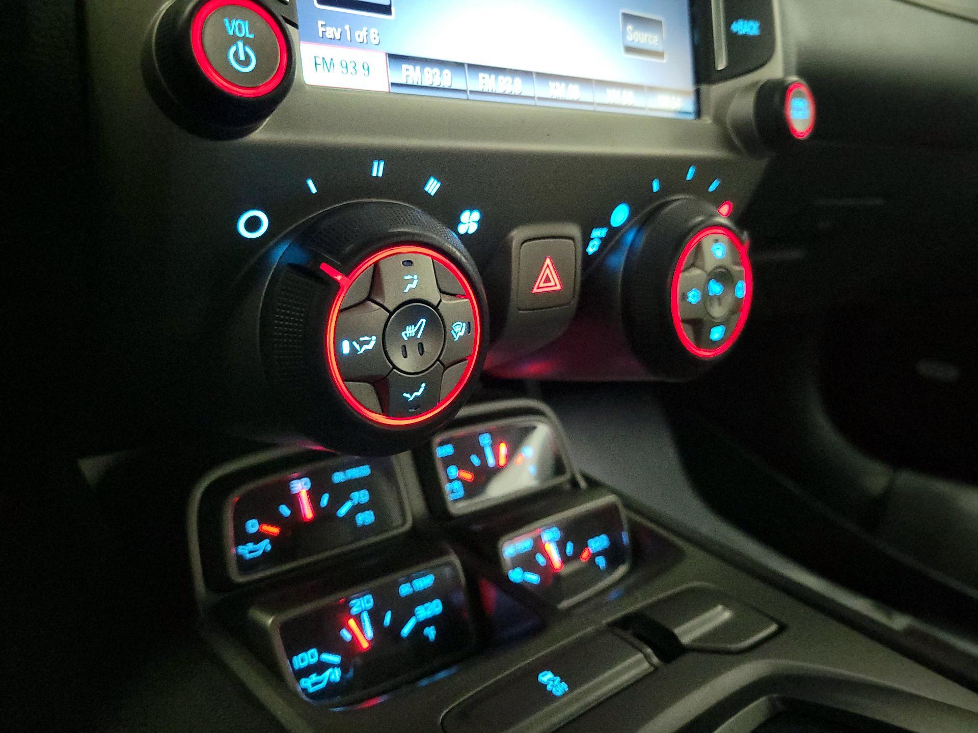 Thumbnail: 2014 Chevrolet Camaro - 17