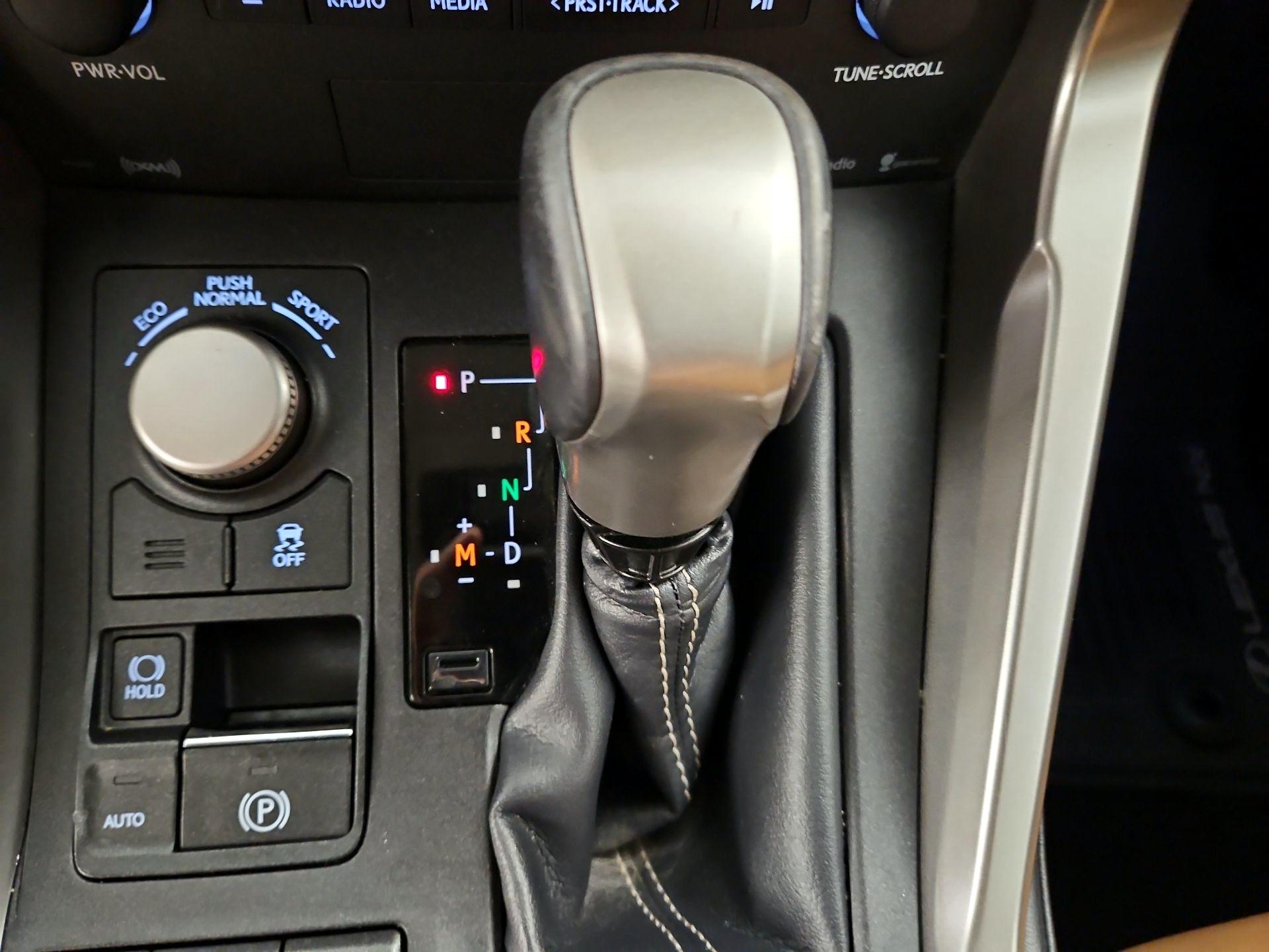 Thumbnail: 2016 Lexus NX - 17