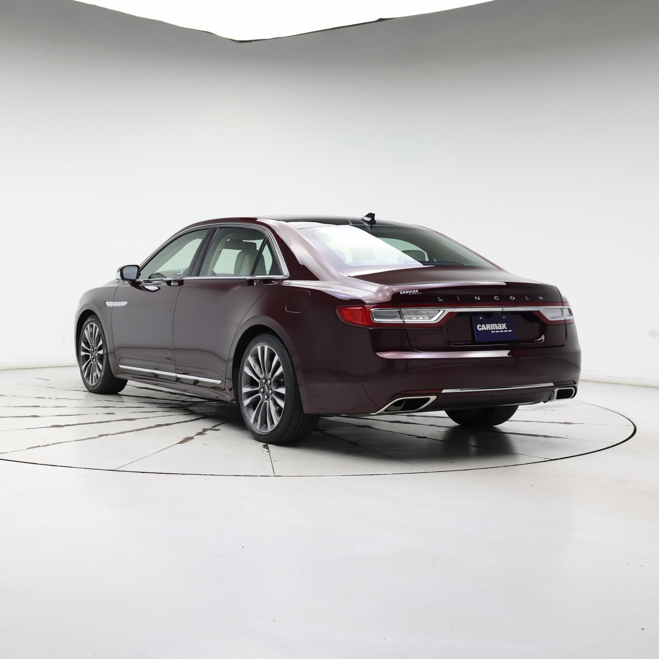 Thumbnail: 2019 Lincoln Continental - 2