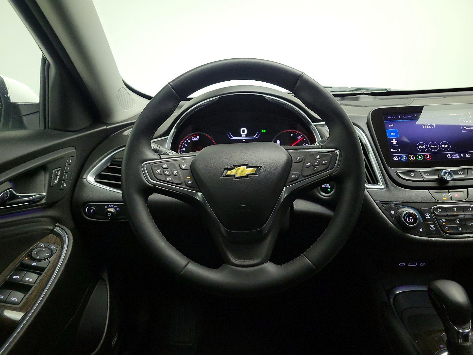 Thumbnail: 2024 Chevrolet Malibu - 10