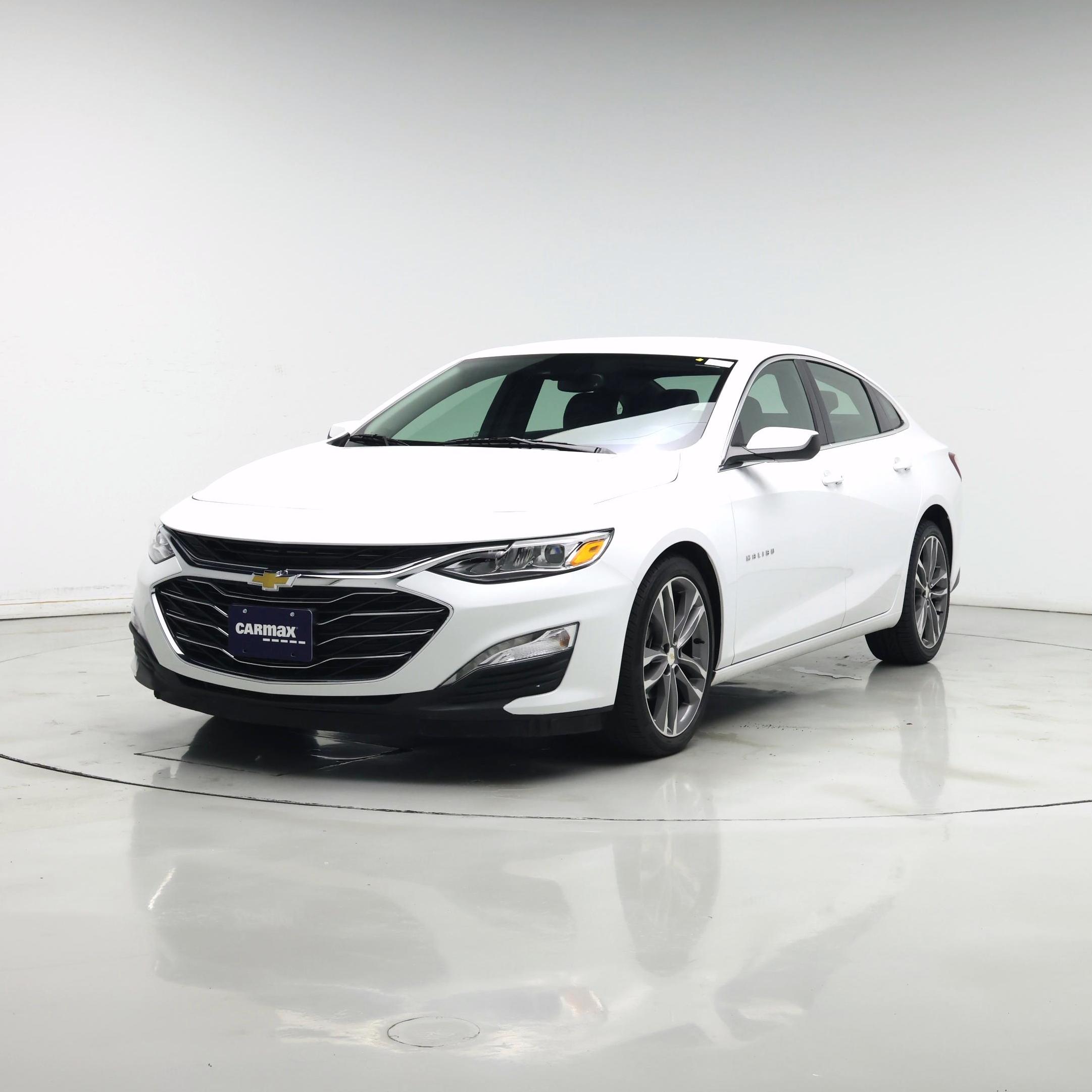 Thumbnail: 2024 Chevrolet Malibu - 4