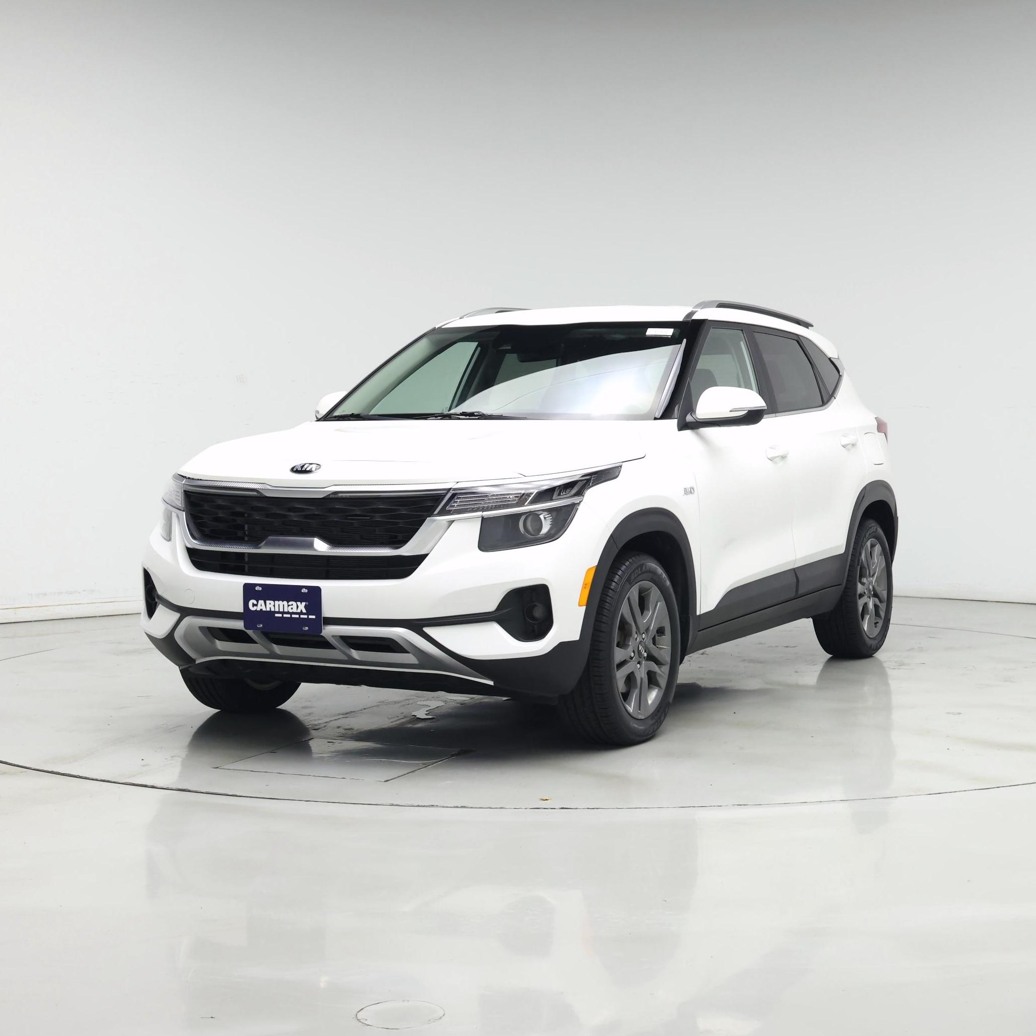 Thumbnail: 2021 Kia Seltos - 4