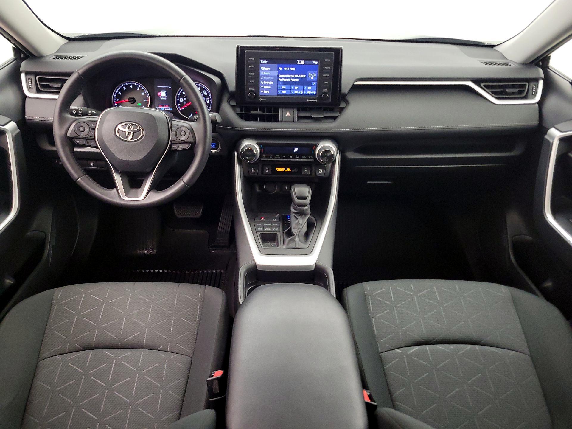 Thumbnail: 2021 Toyota RAV4 - 9