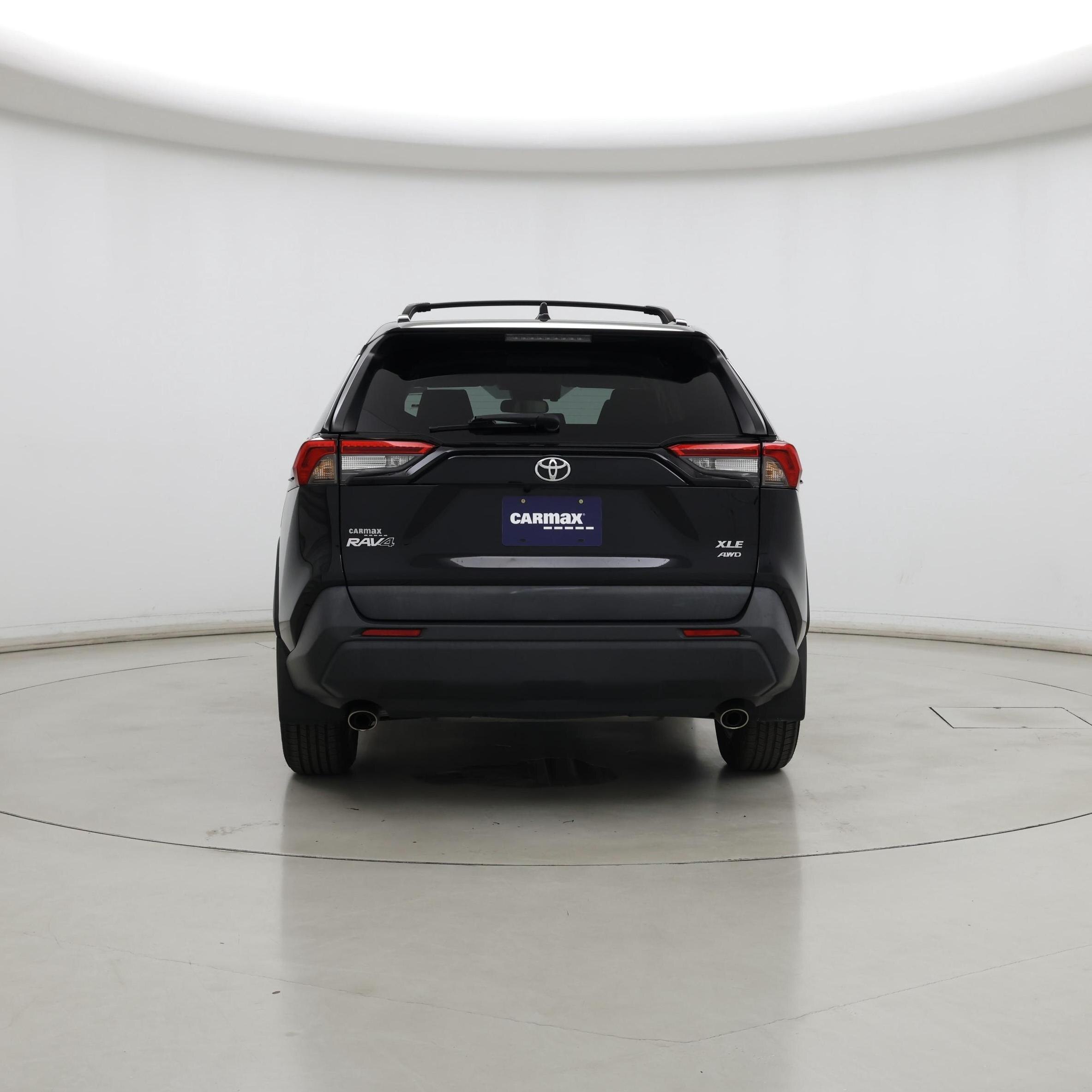 Thumbnail: 2021 Toyota RAV4 - 6