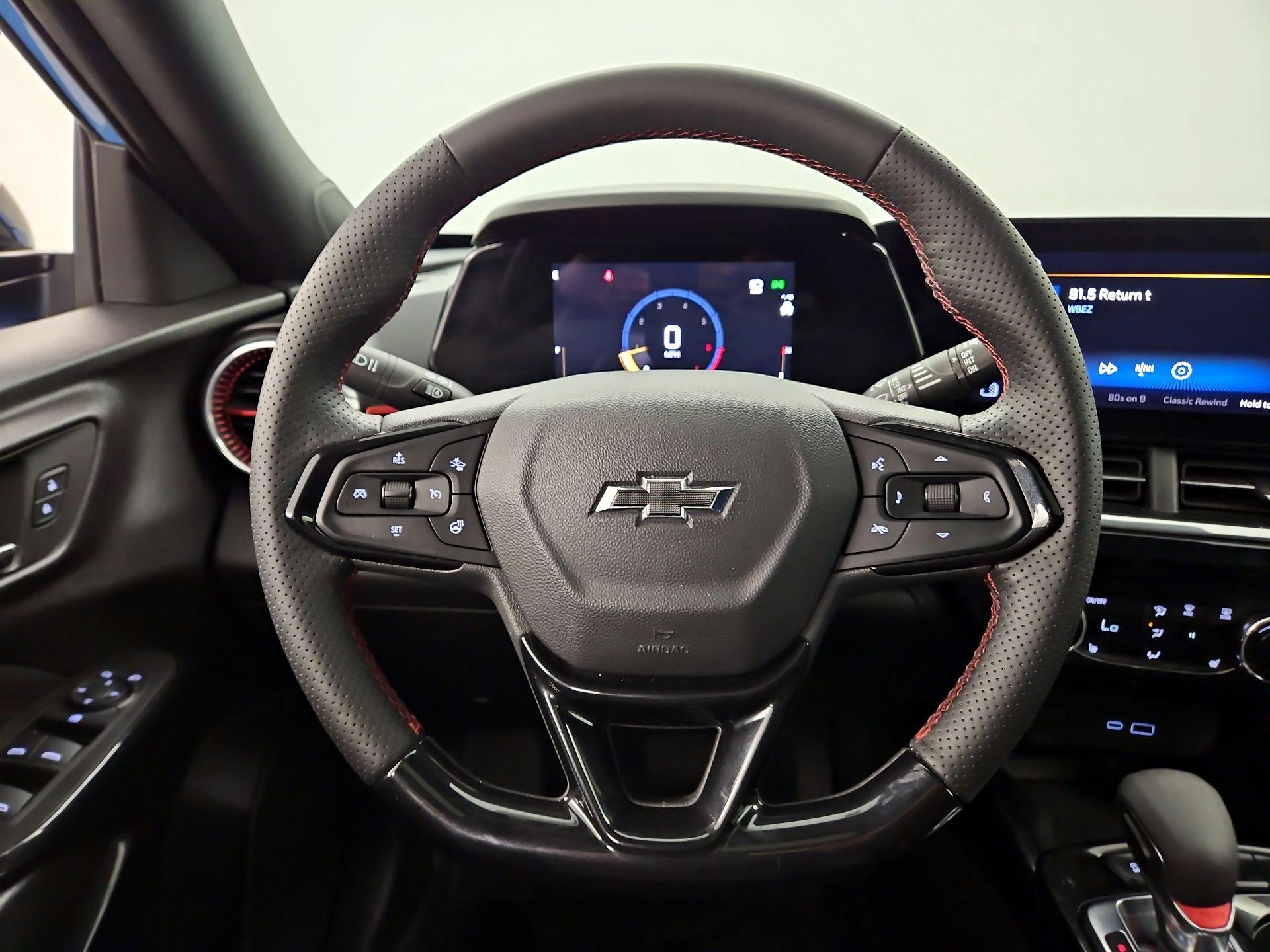 Thumbnail: 2024 Chevrolet Trax - 10