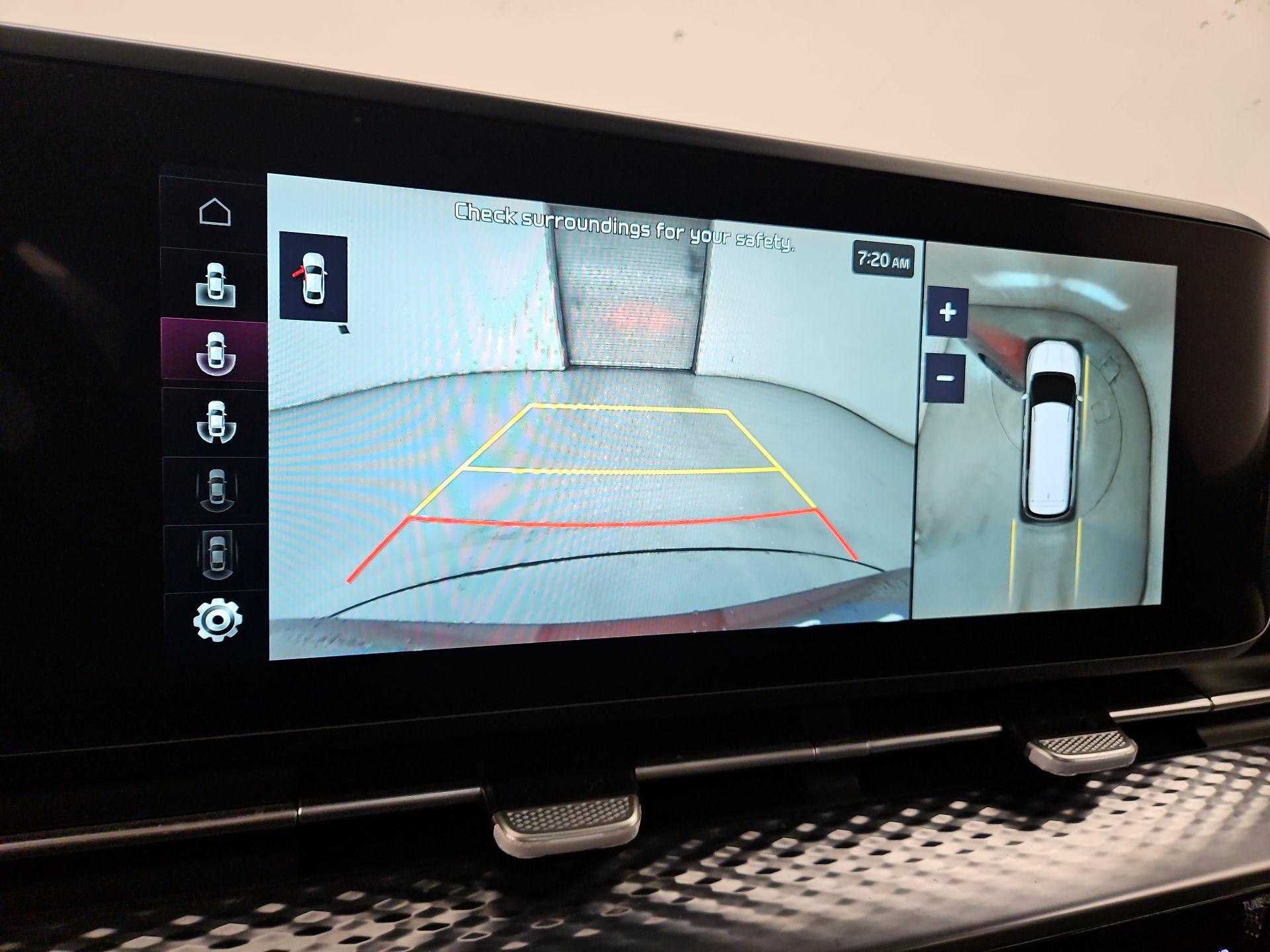 Thumbnail: 2024 Kia Carnival - 15