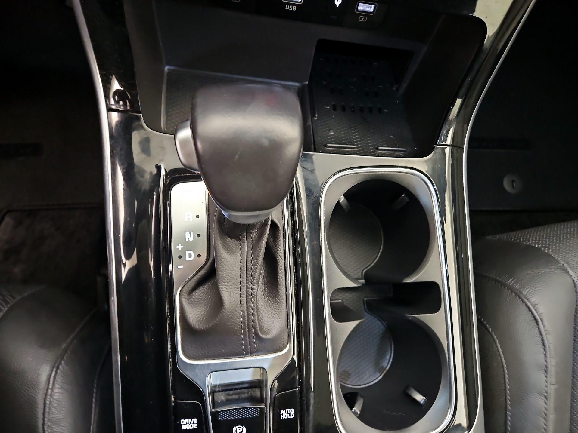 Thumbnail: 2024 Kia Carnival - 18