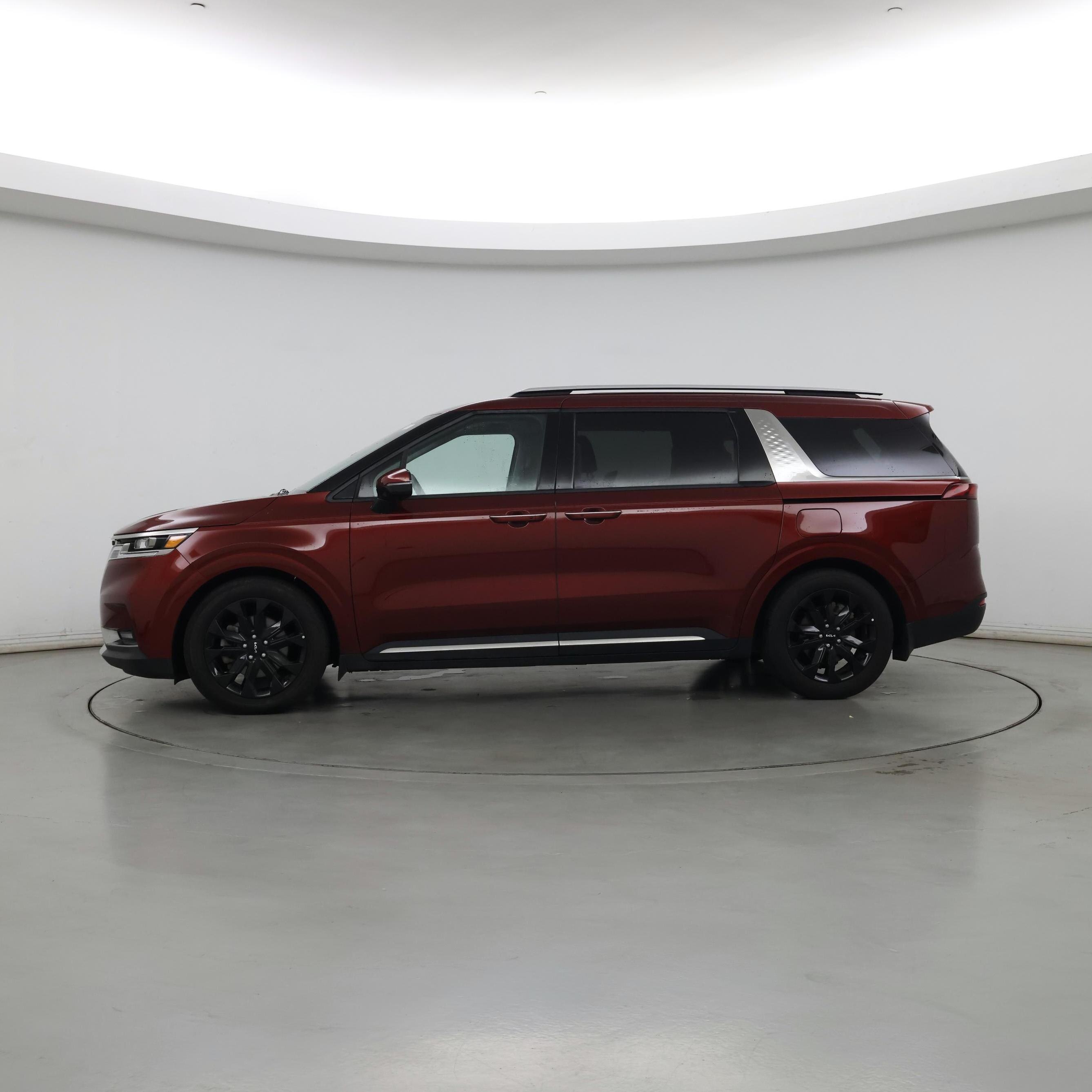 Thumbnail: 2024 Kia Carnival - 3