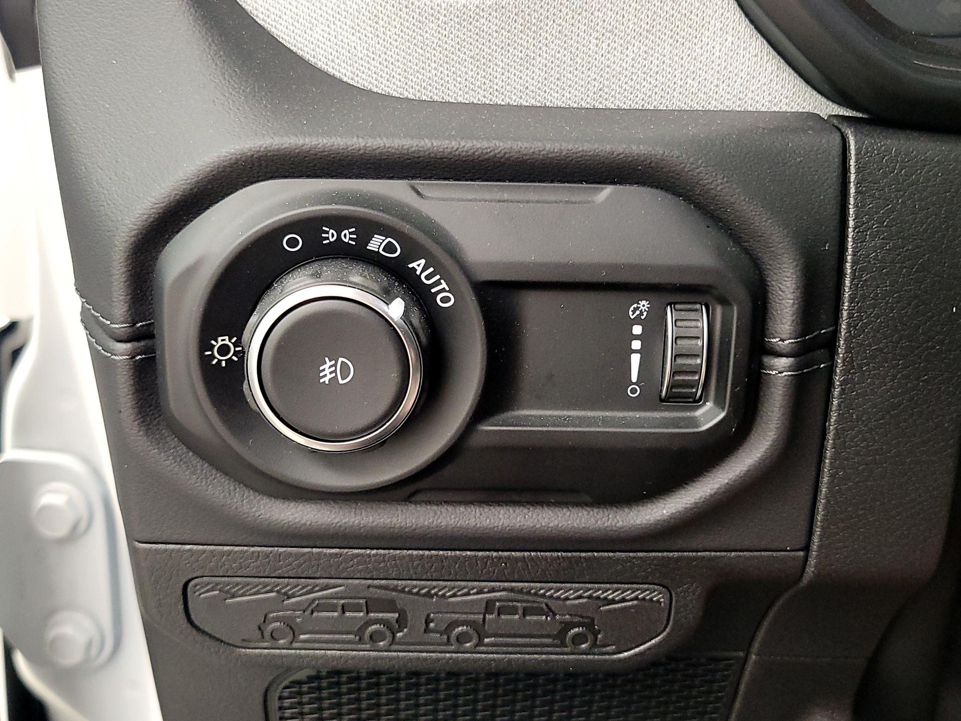 Thumbnail: 2024 Jeep Wrangler - 13