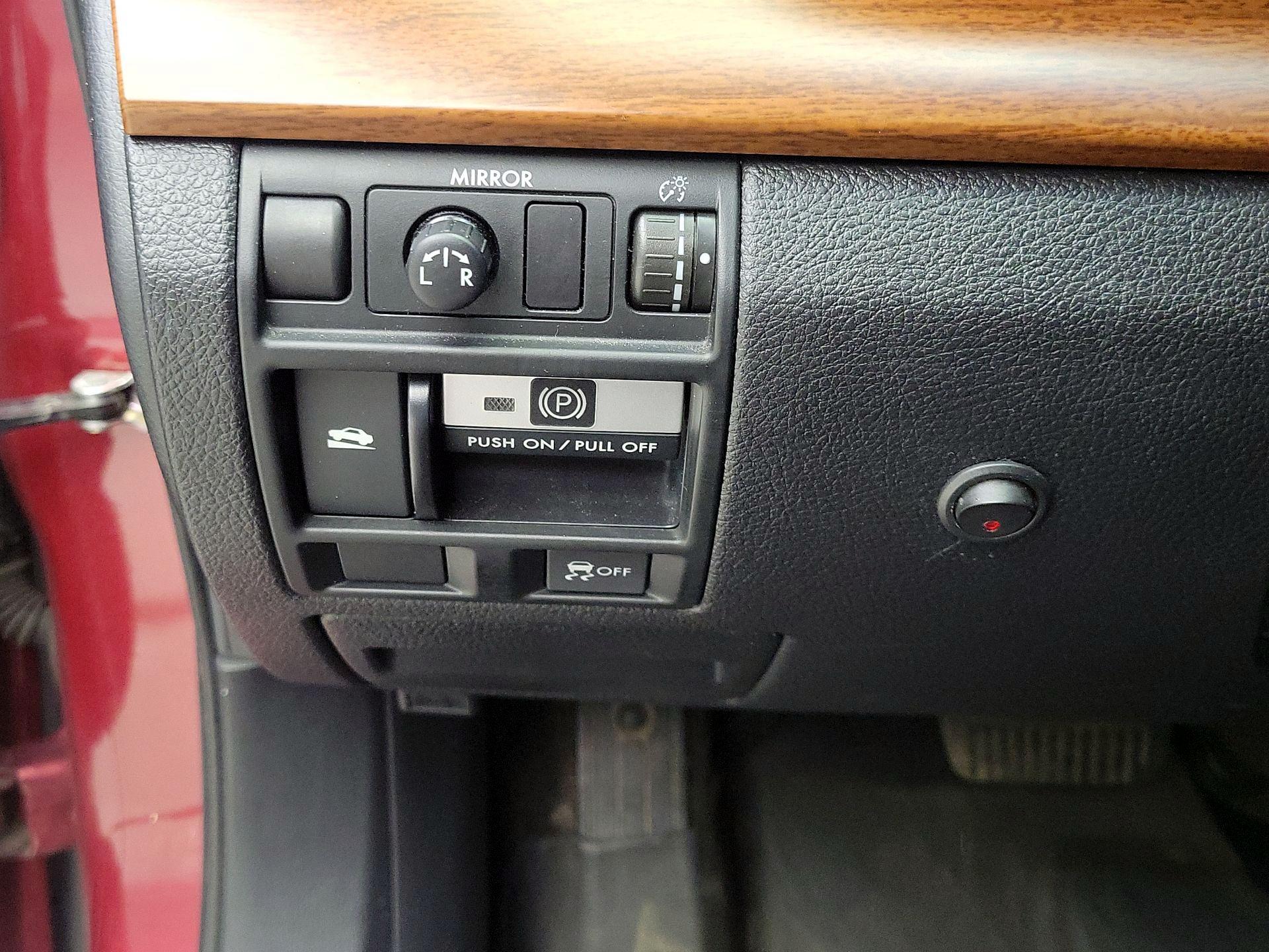 Thumbnail: 2014 Subaru Outback - 13