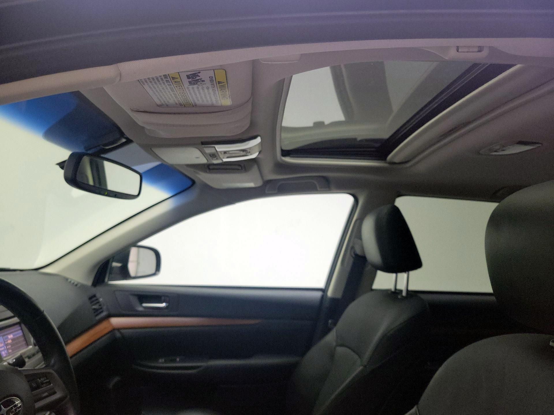 Thumbnail: 2014 Subaru Outback - 19