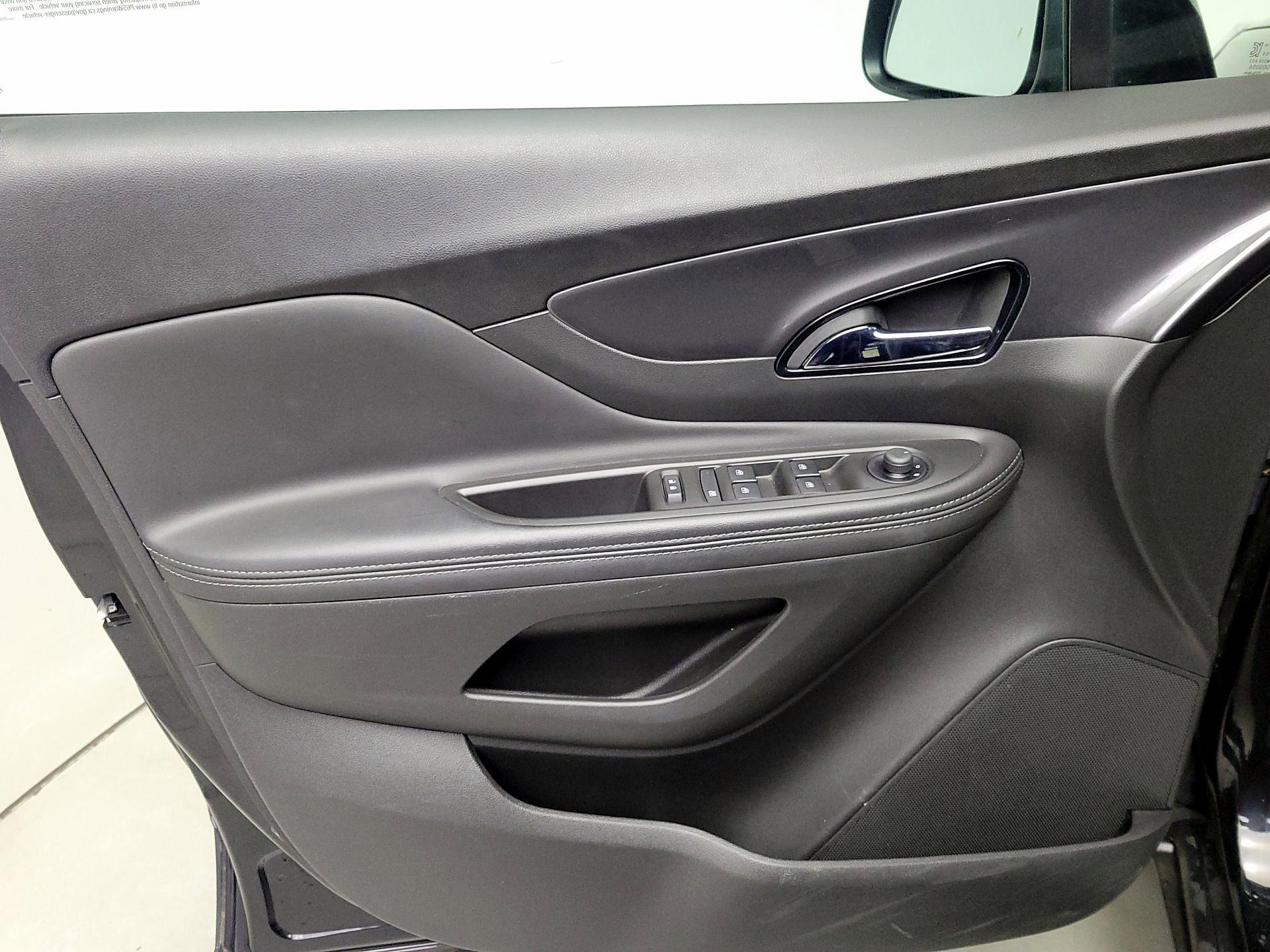 Thumbnail: 2022 Buick Encore - 12