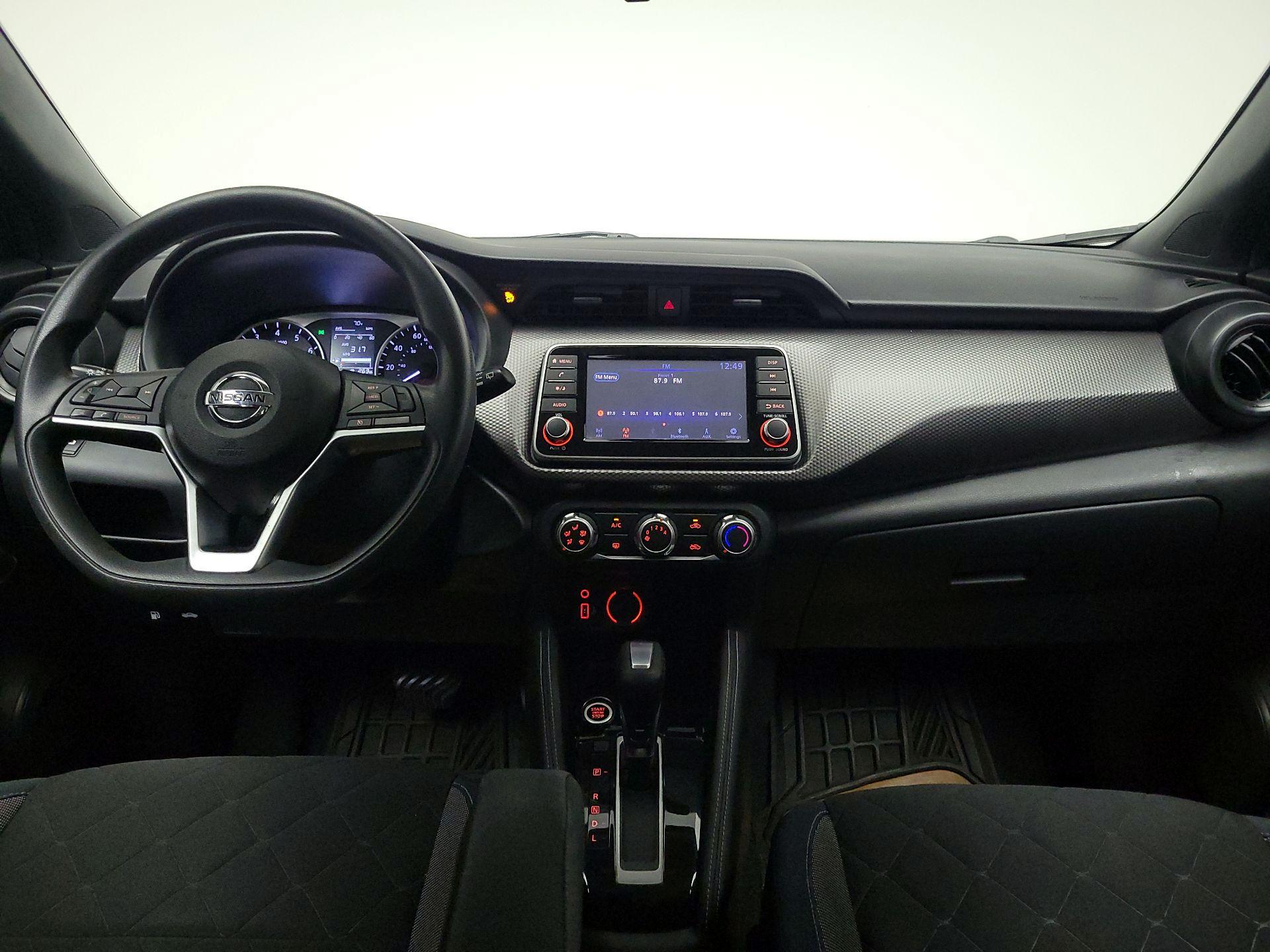Thumbnail: 2018 Nissan Kicks - 9