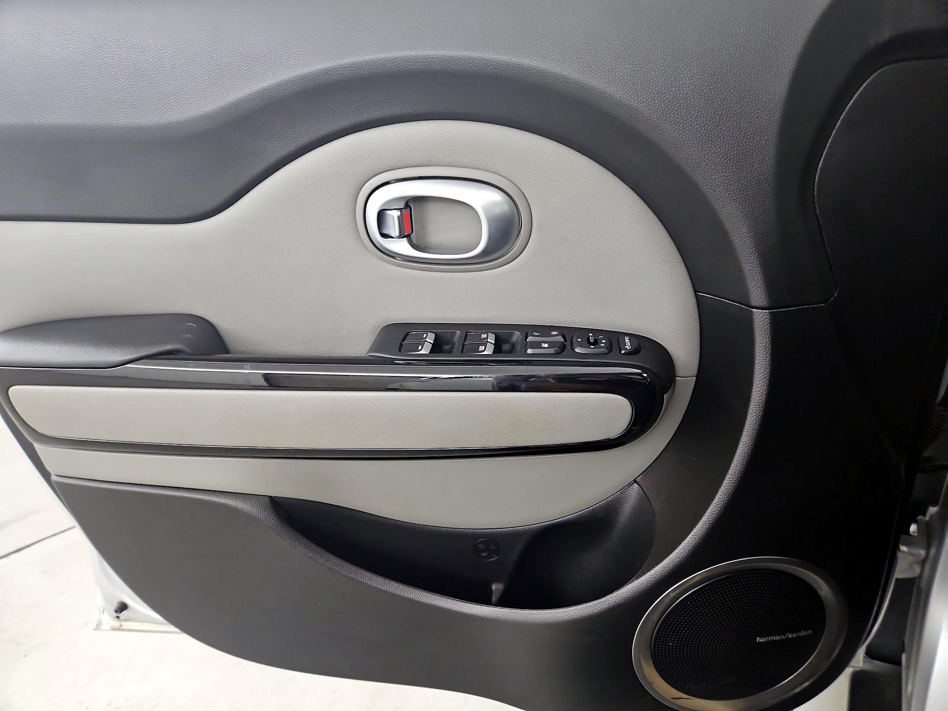 Thumbnail: 2019 Kia Soul - 12