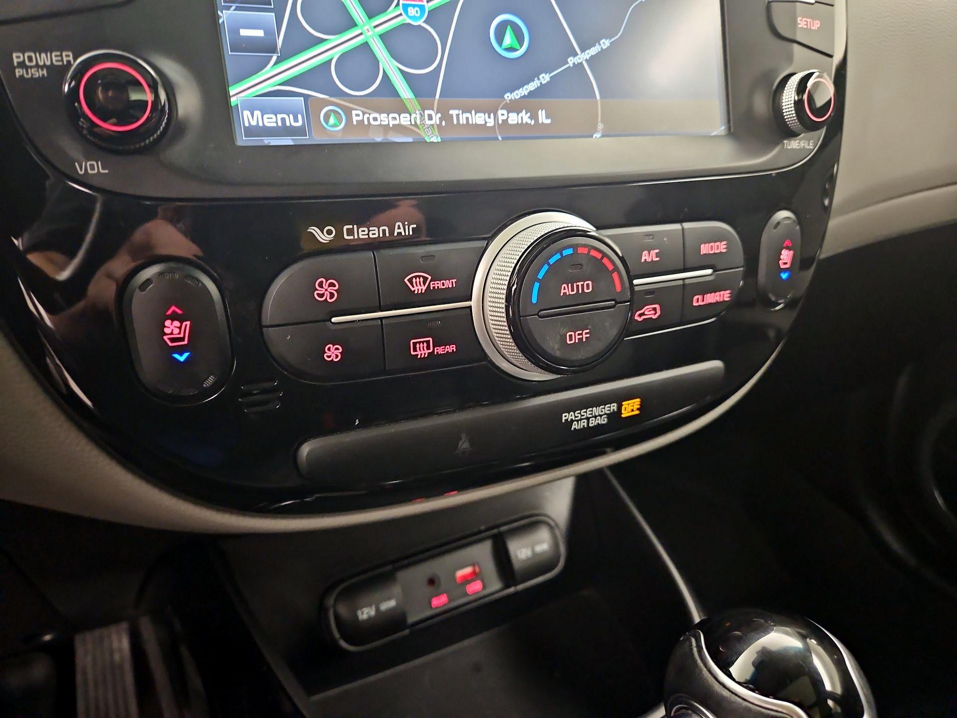 Thumbnail: 2019 Kia Soul - 17