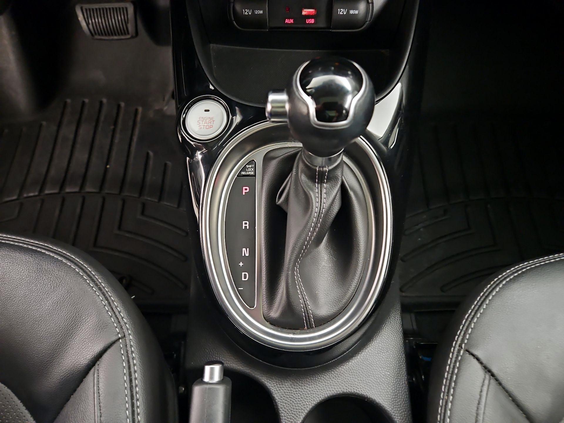 Thumbnail: 2019 Kia Soul - 18