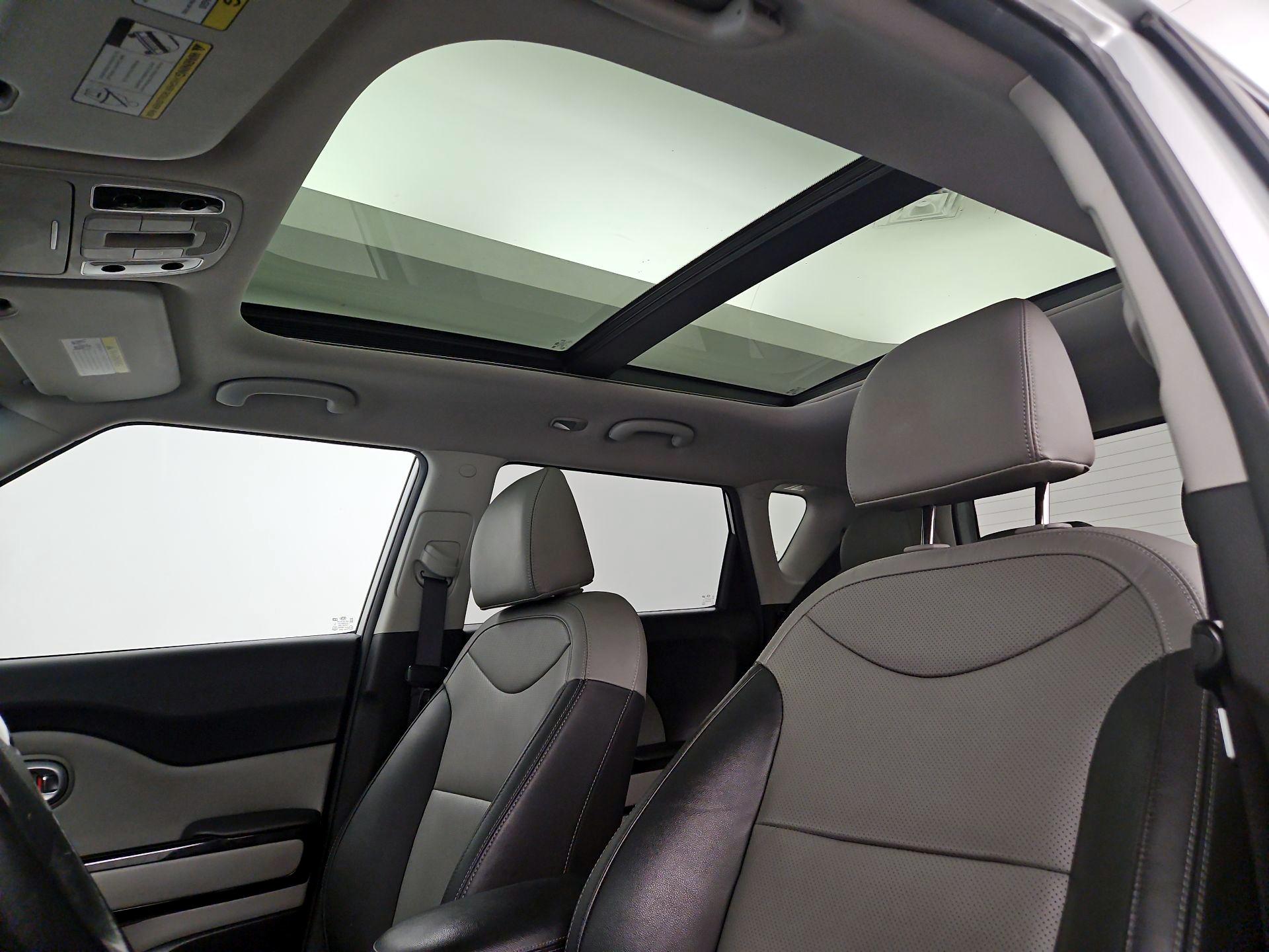 Thumbnail: 2019 Kia Soul - 20