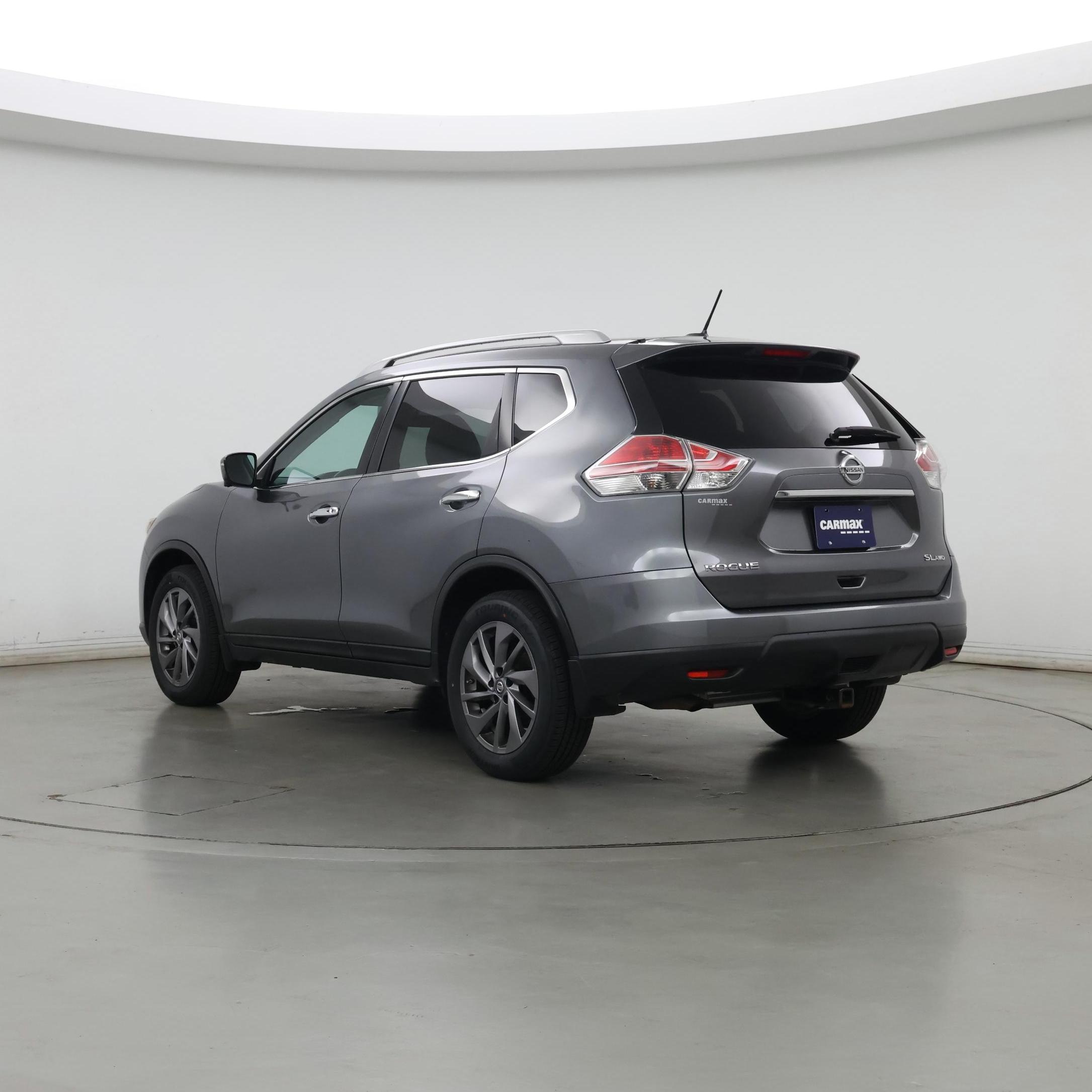 Thumbnail: 2016 Nissan Rogue - 2