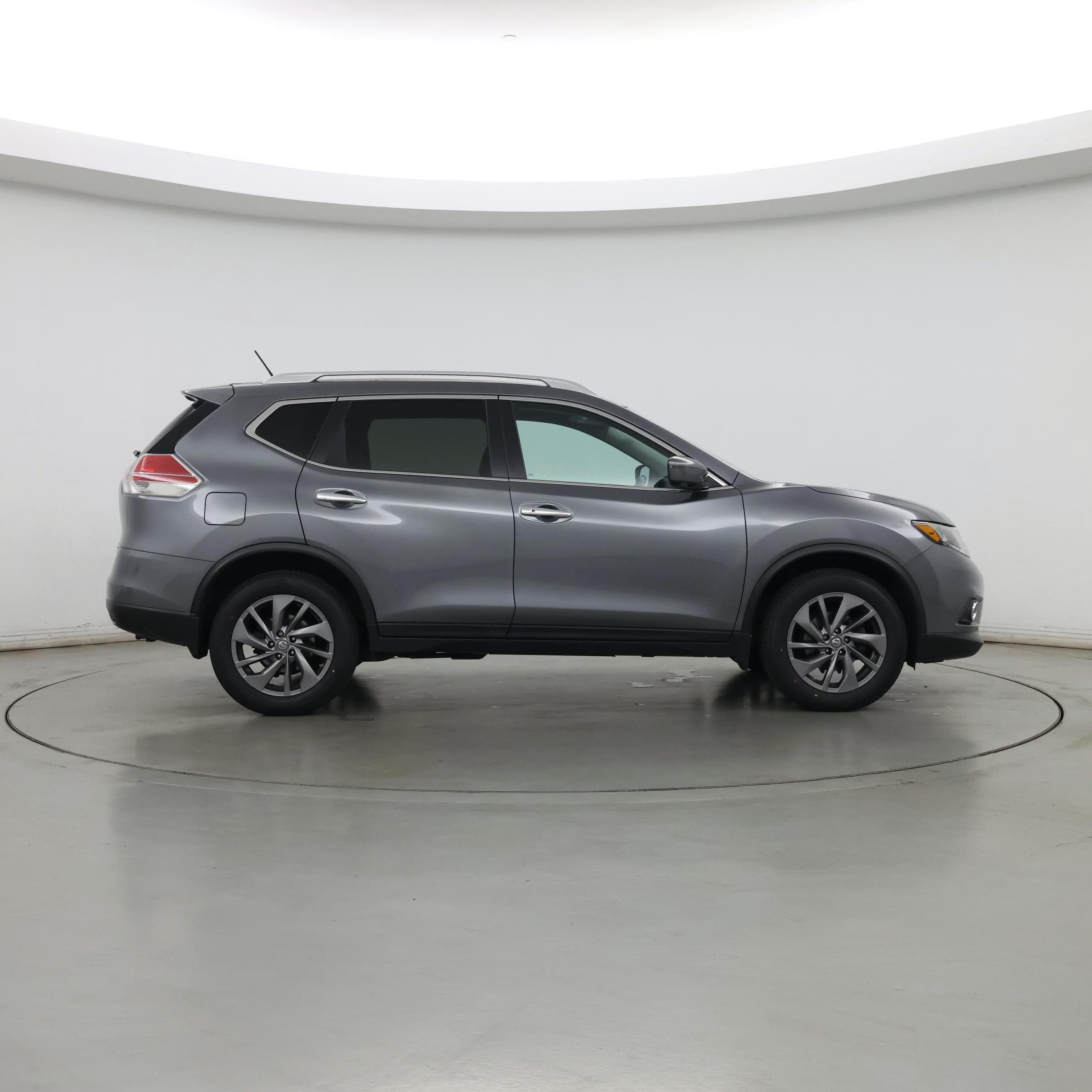 Thumbnail: 2016 Nissan Rogue - 7