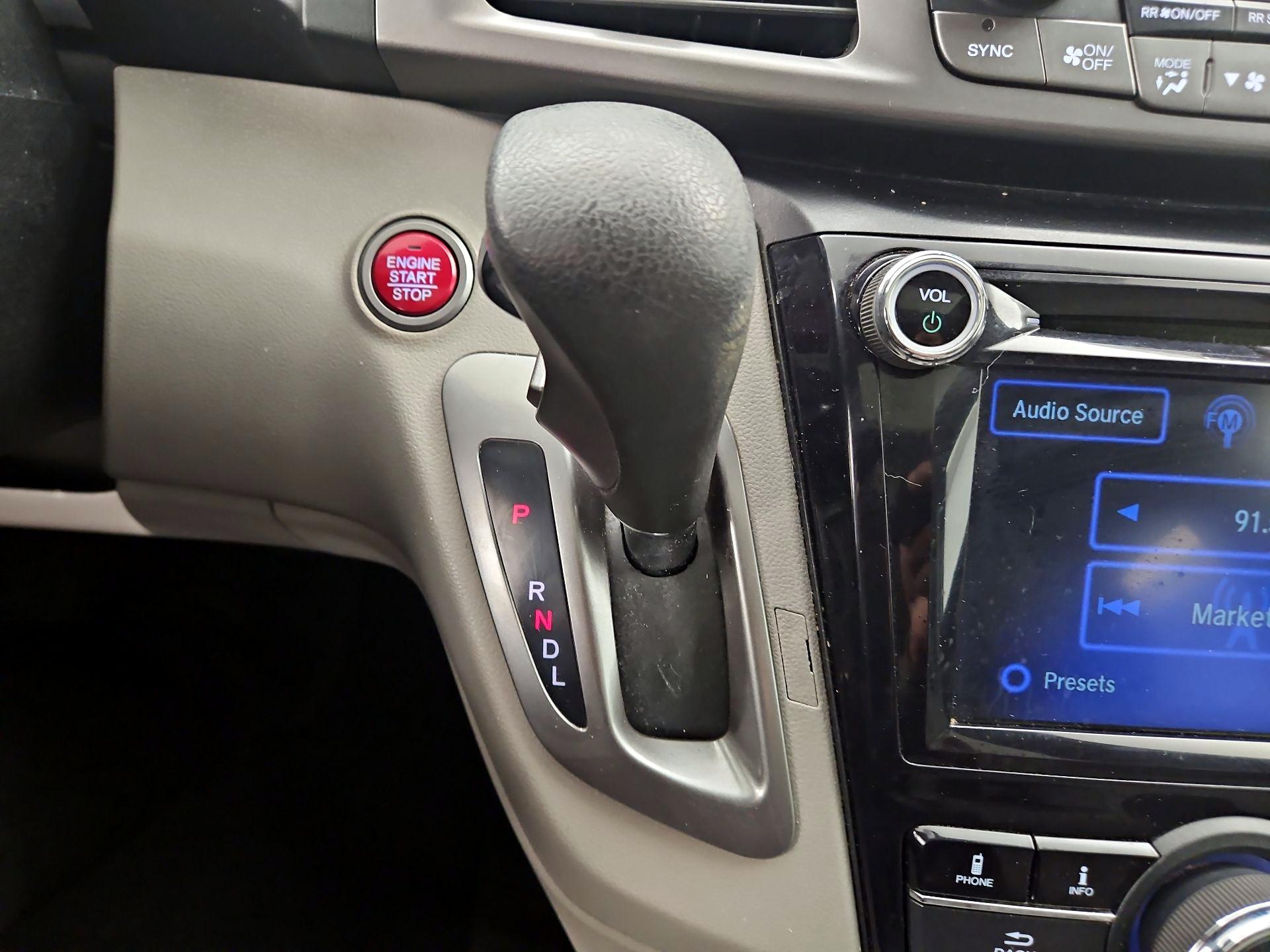 Thumbnail: 2014 Honda Odyssey - 17