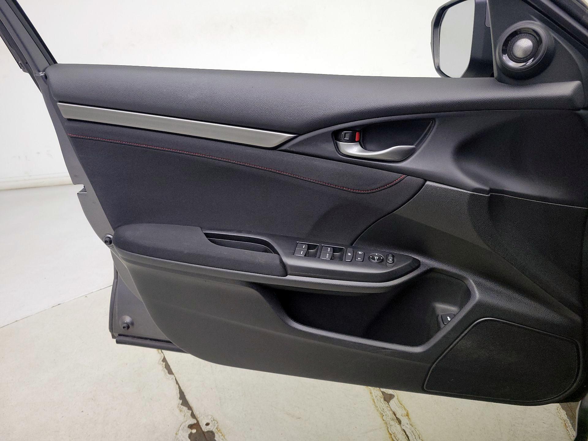 Thumbnail: 2019 Honda Civic - 12