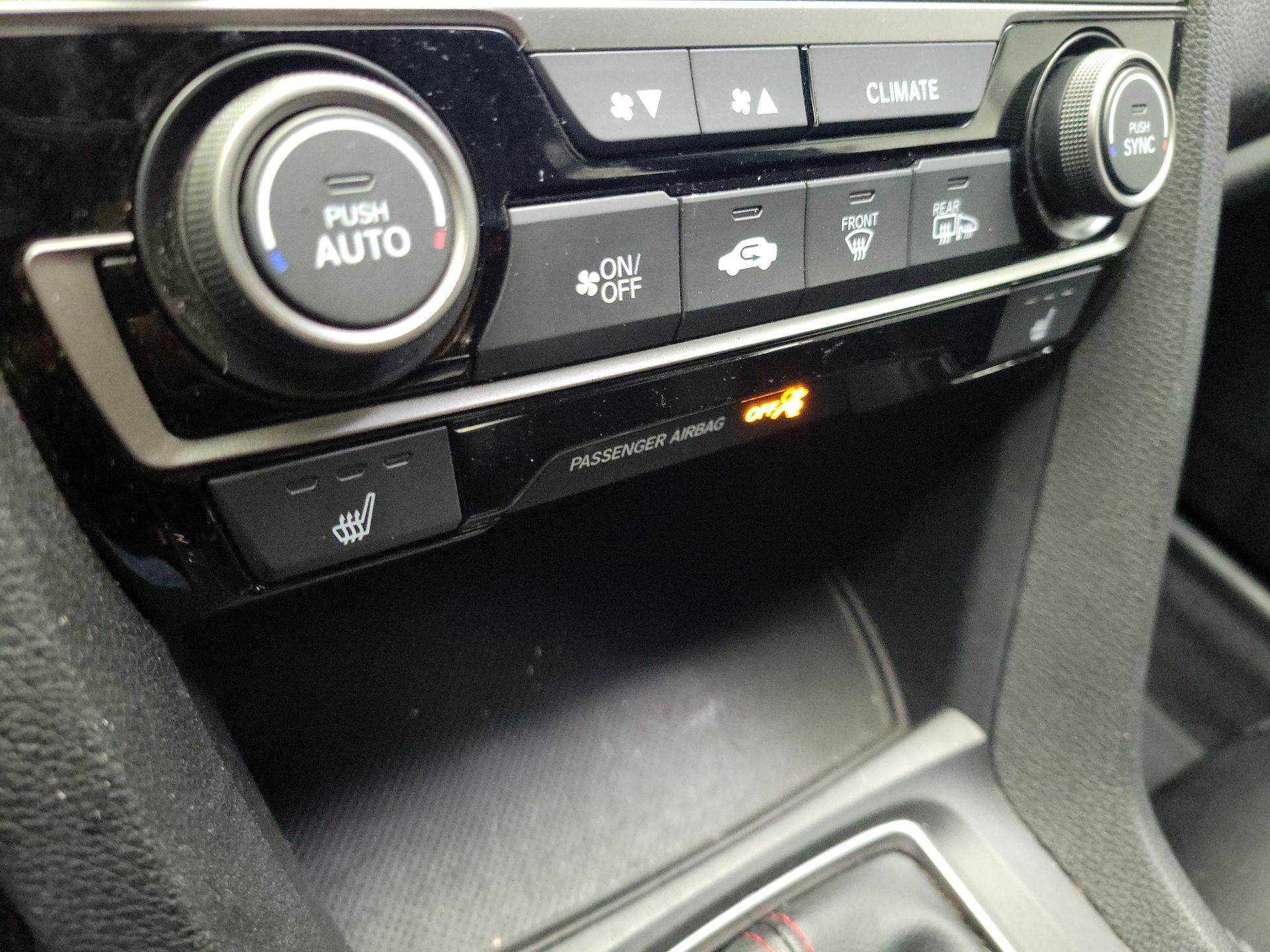 Thumbnail: 2019 Honda Civic - 16