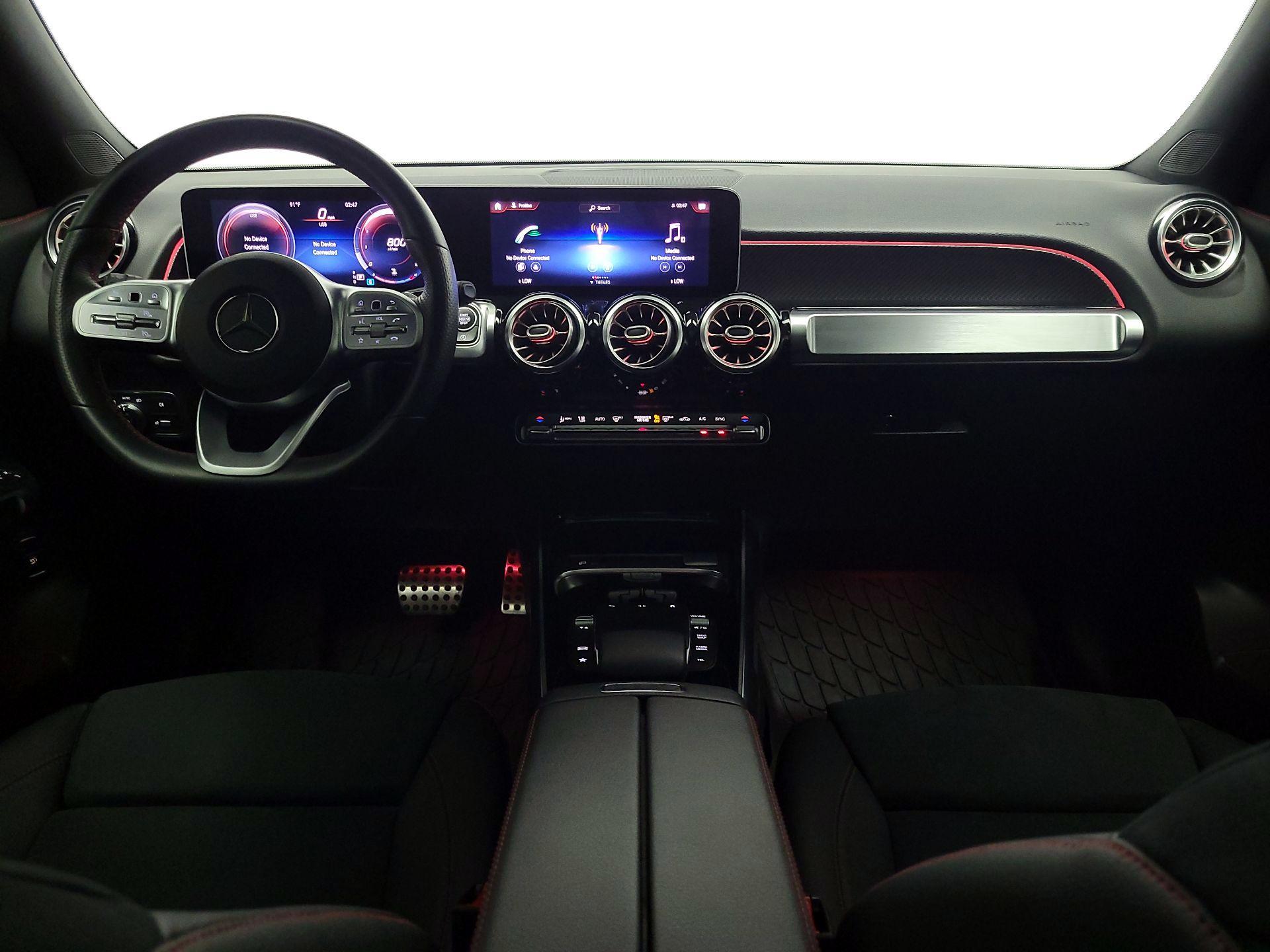 Thumbnail: 2021 Mercedes-Benz GLB - 9