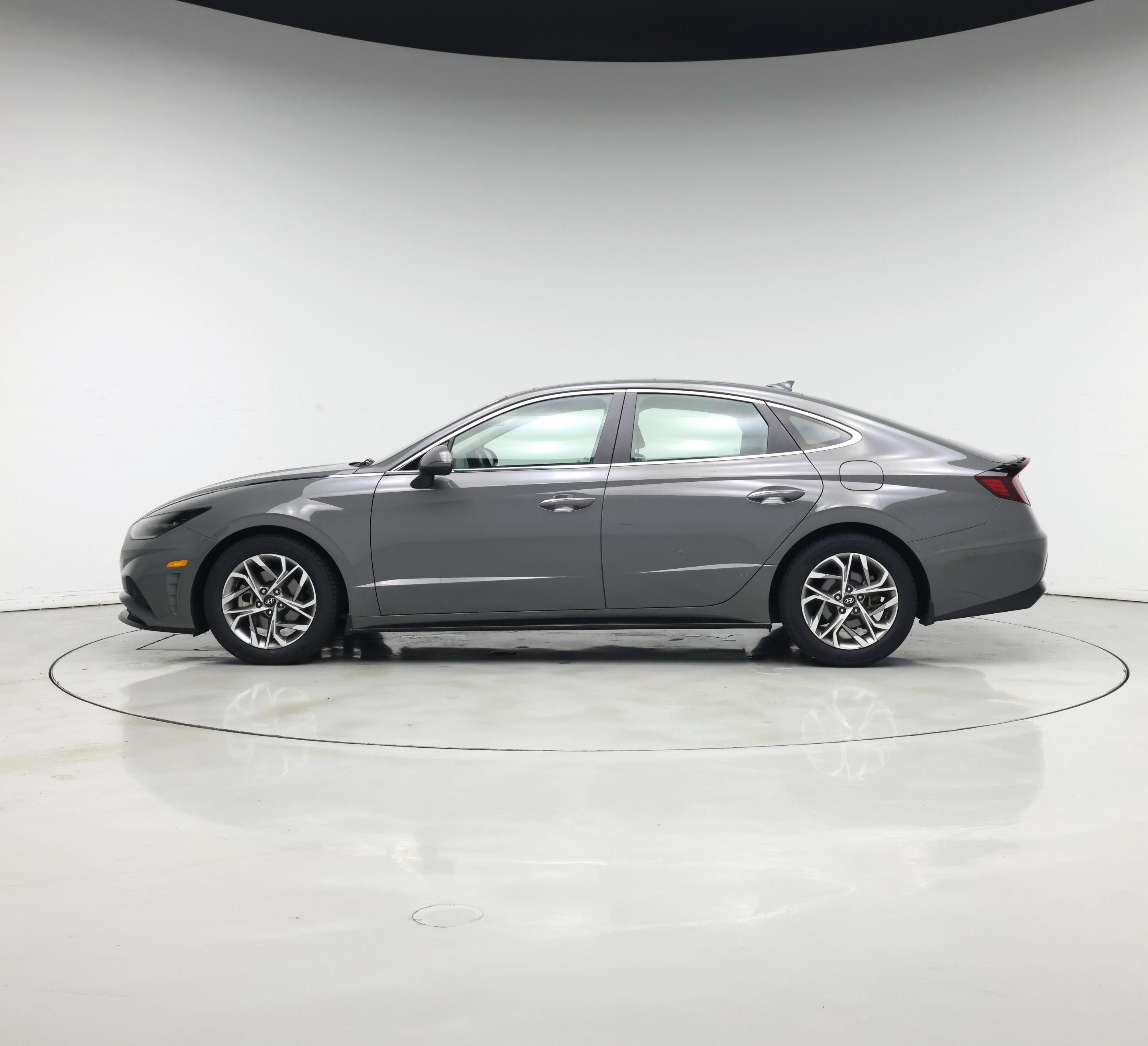 Thumbnail: 2021 Hyundai Sonata - 3
