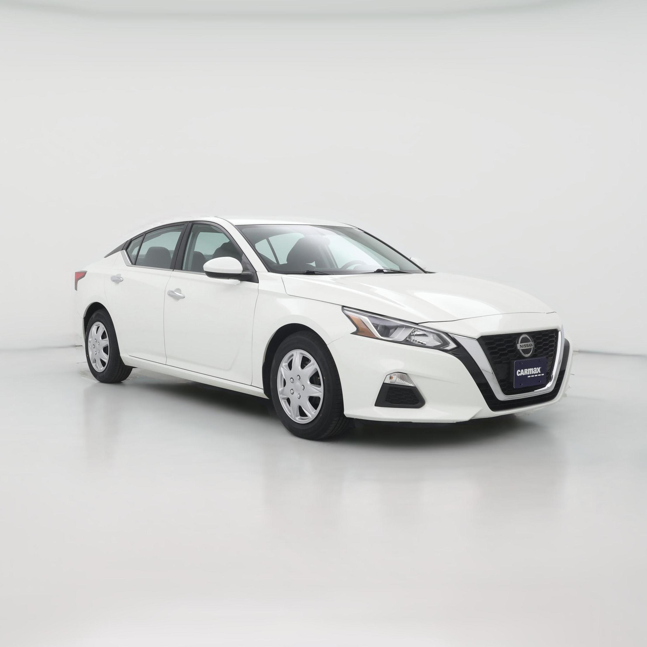 Thumbnail: 2020 Nissan Altima - 1