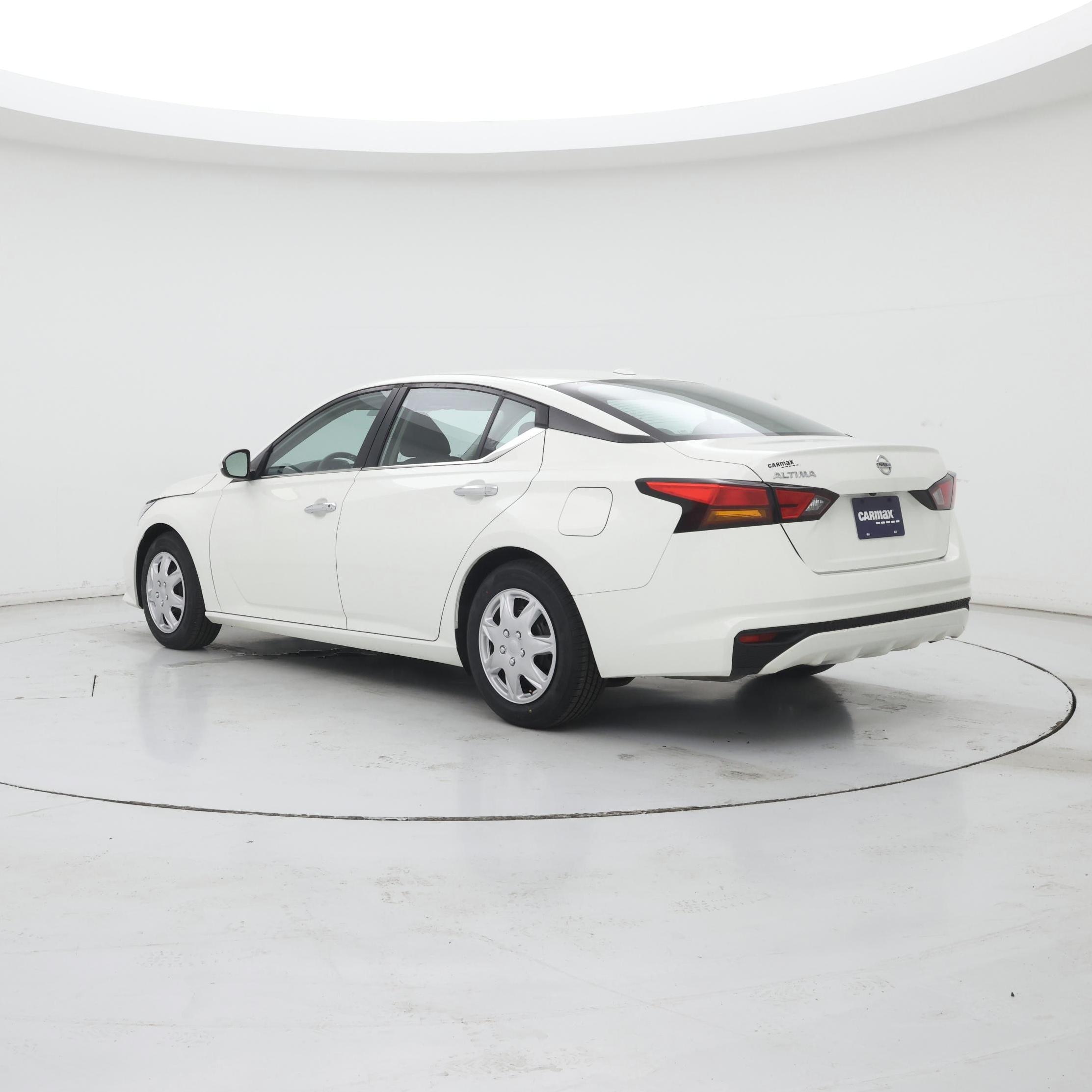 Thumbnail: 2020 Nissan Altima - 2